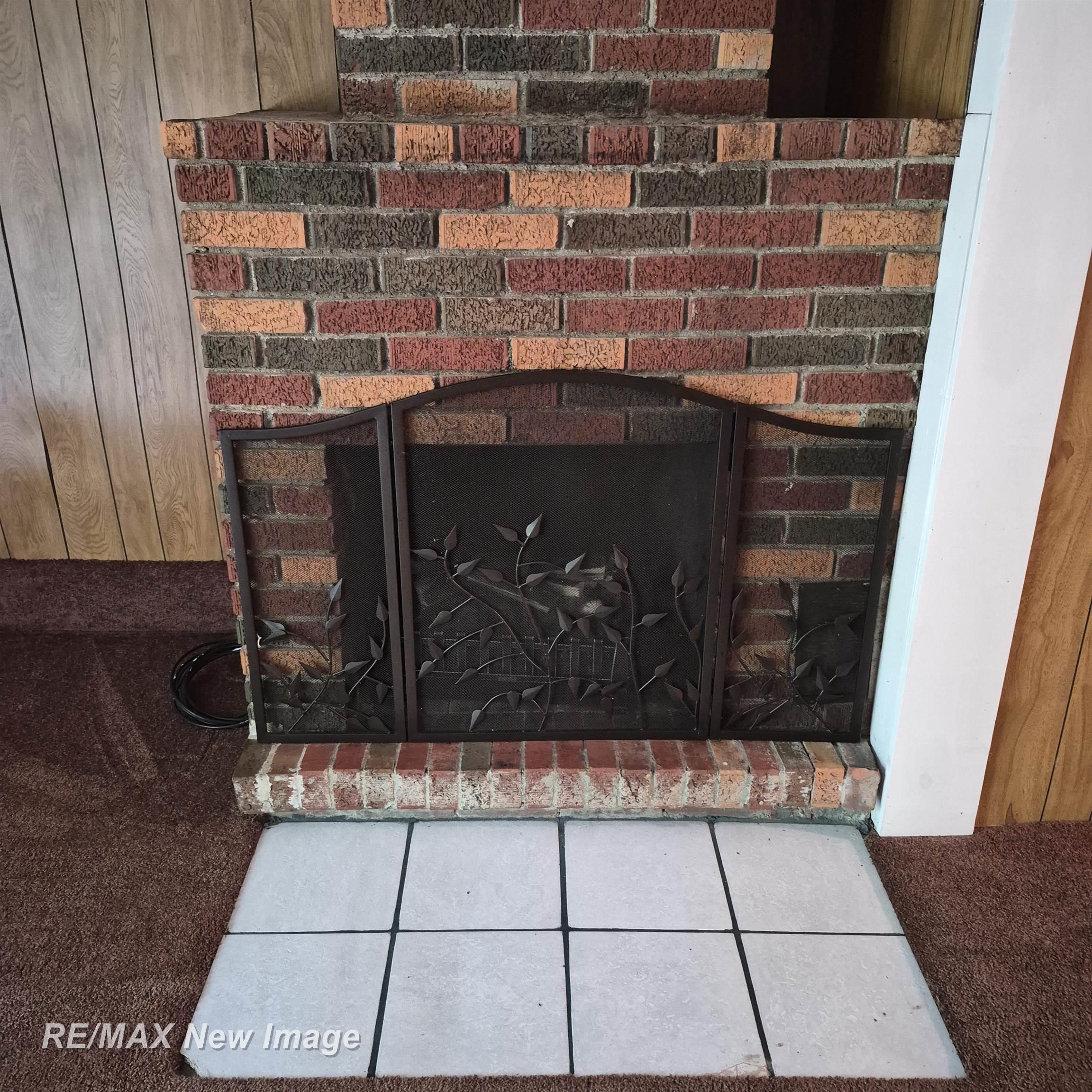 2484 Larry Drive Property Photo 7