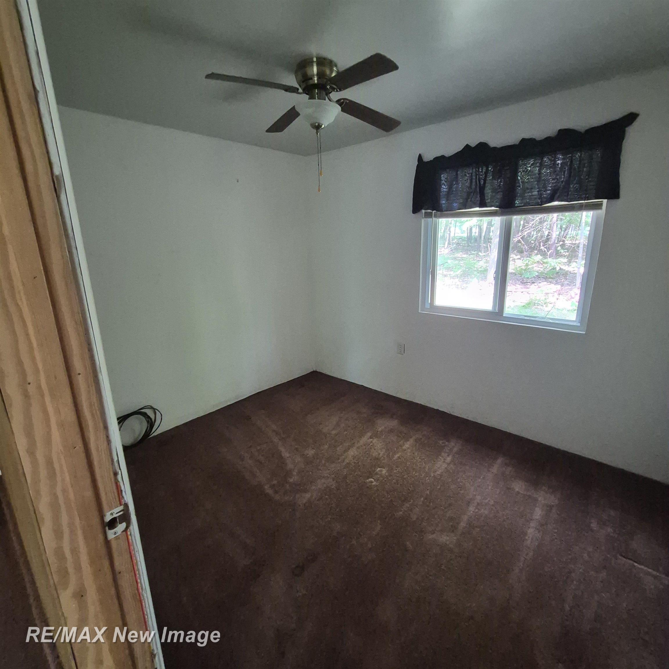 2484 Larry Drive Property Photo 12