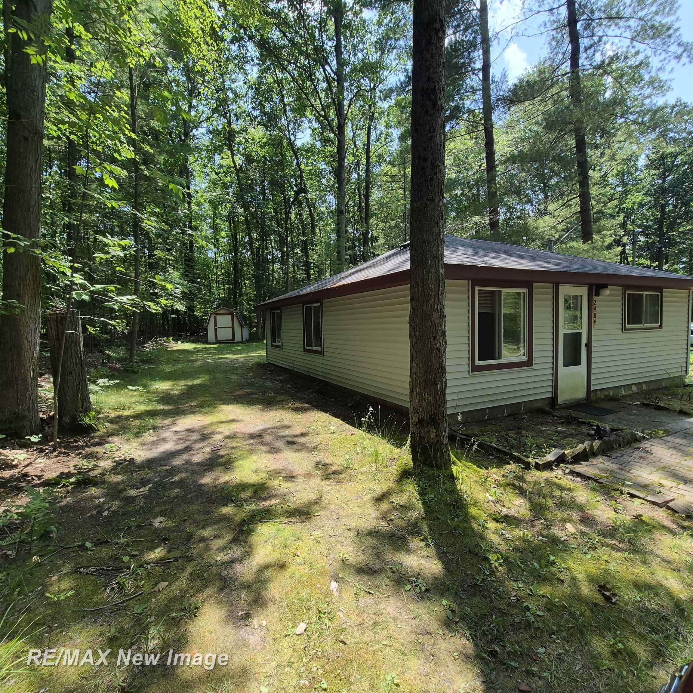 2484 Larry Drive Property Photo 16