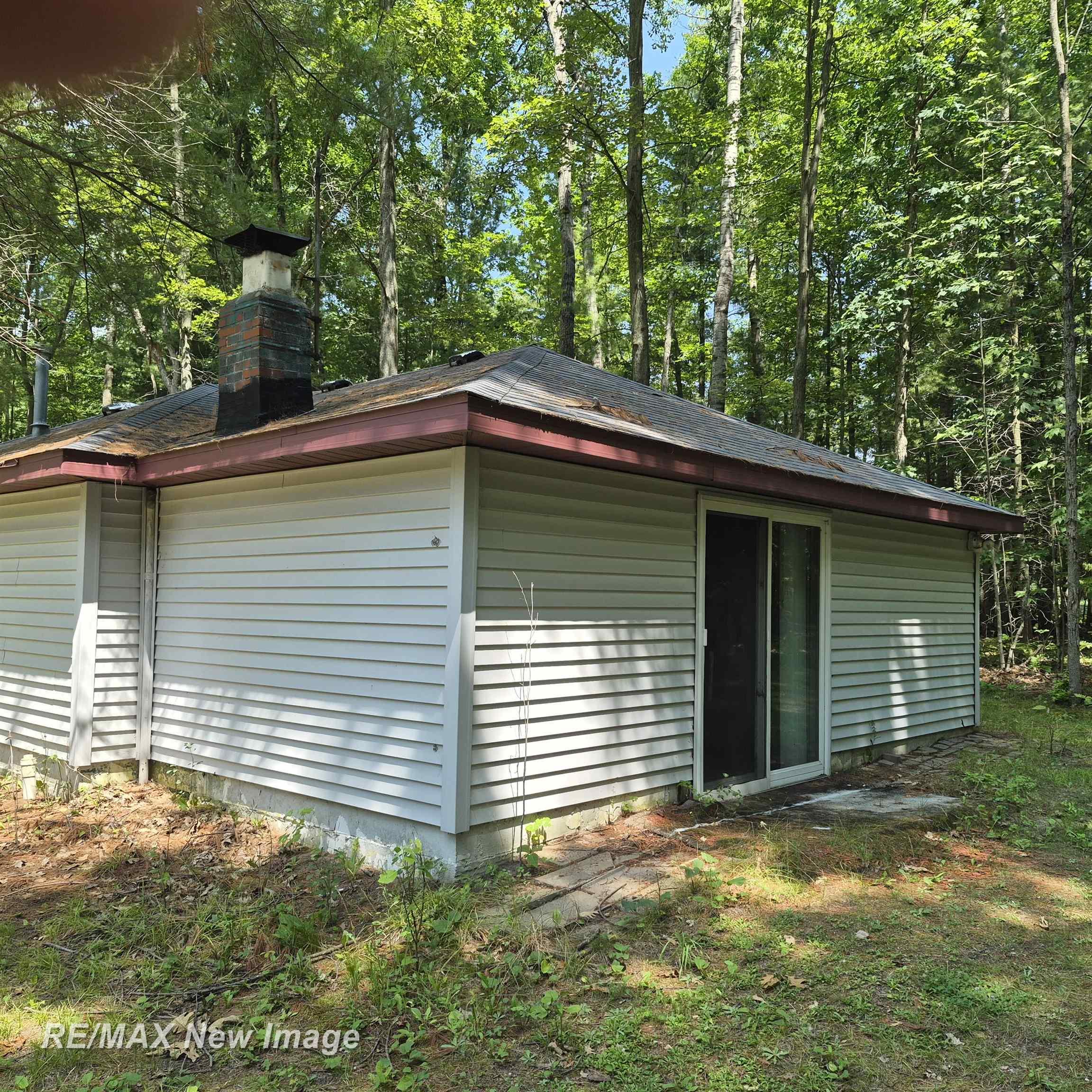 2484 Larry Drive Property Photo 18