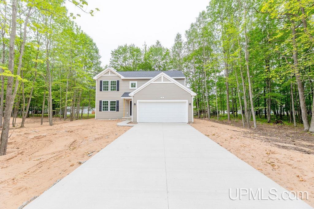 79 Royal Oak Drive Property Photo 1