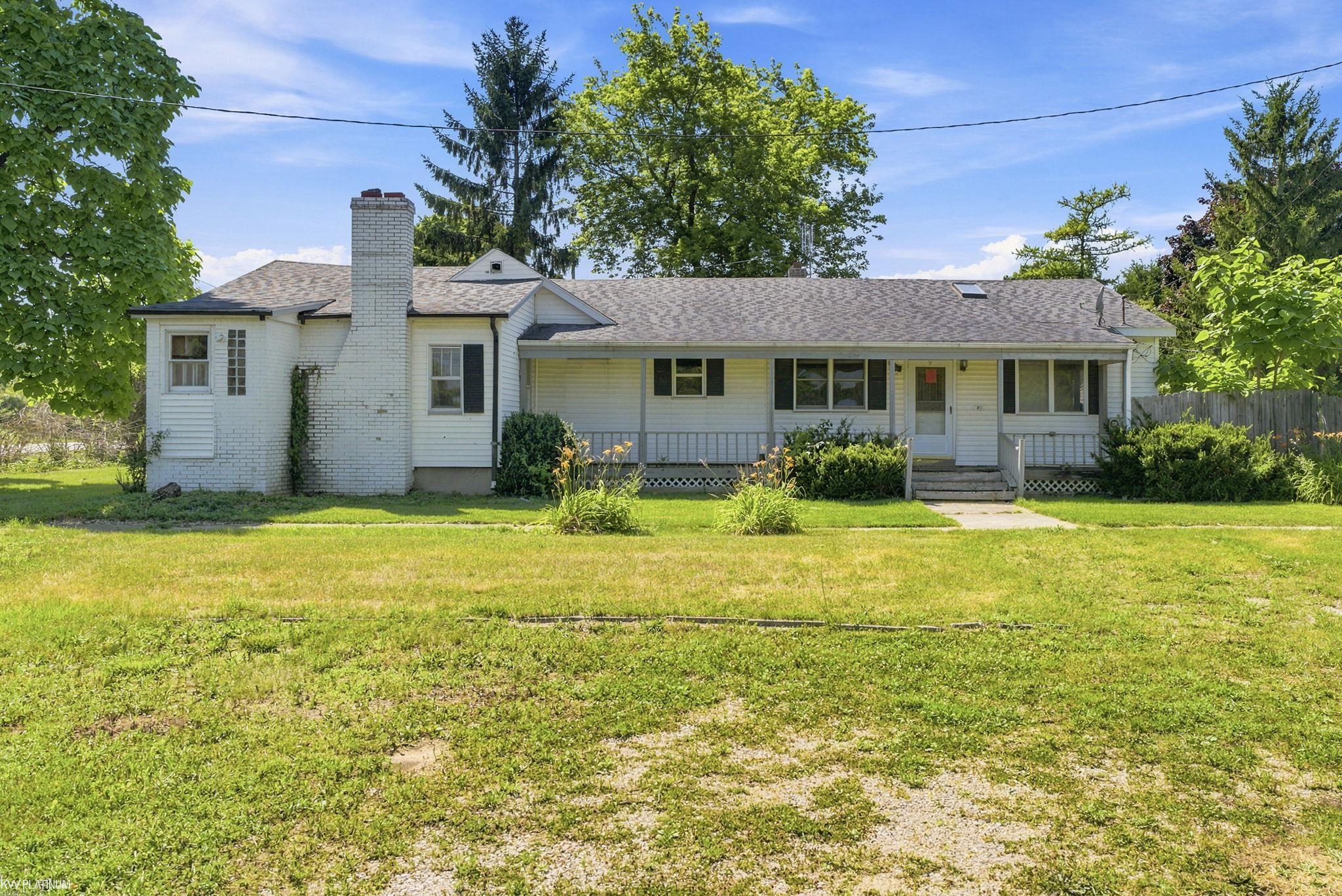 6098 Burtch Road Property Photo 1
