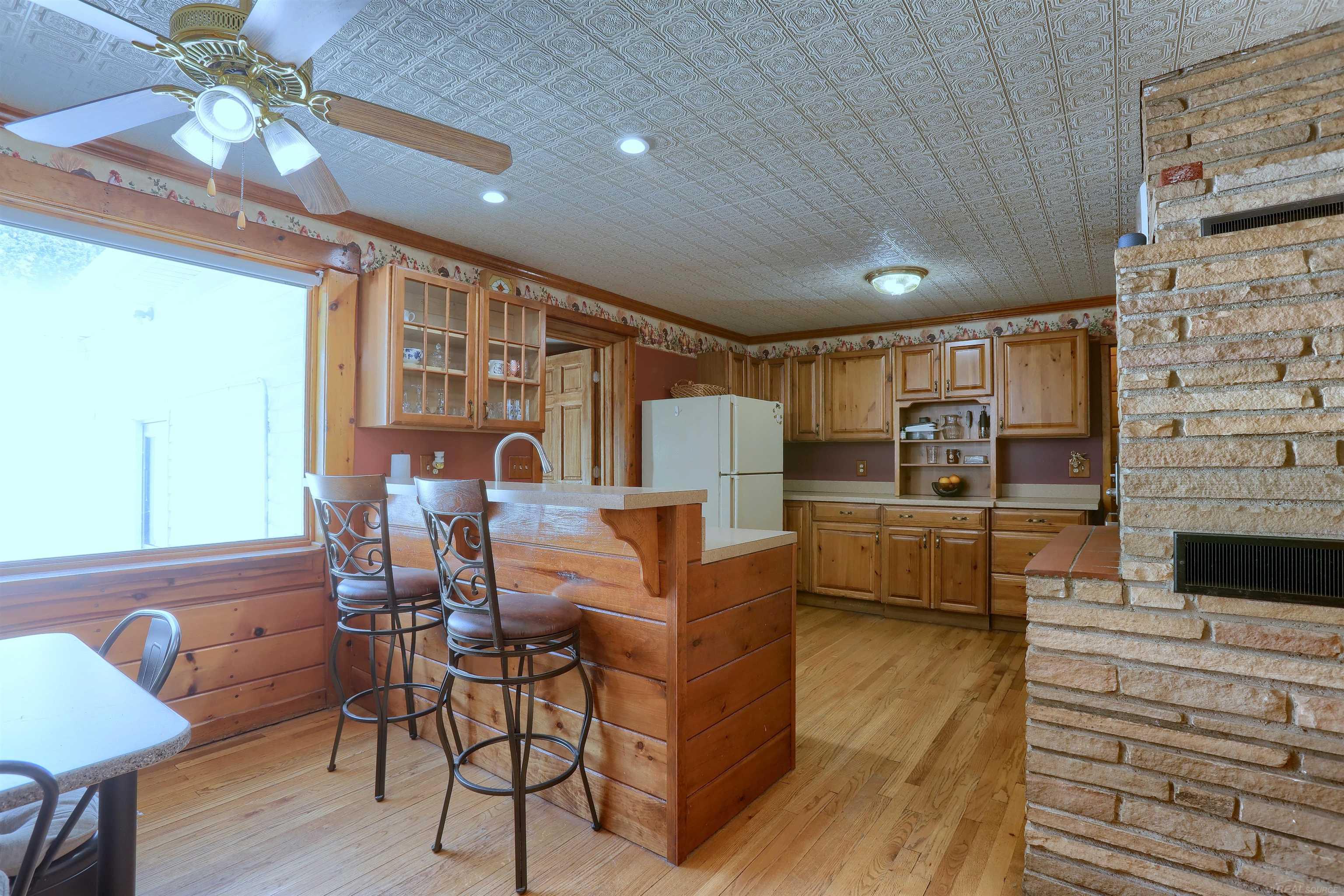 1945 Saint Clair Blvd Boulevard Property Photo 10