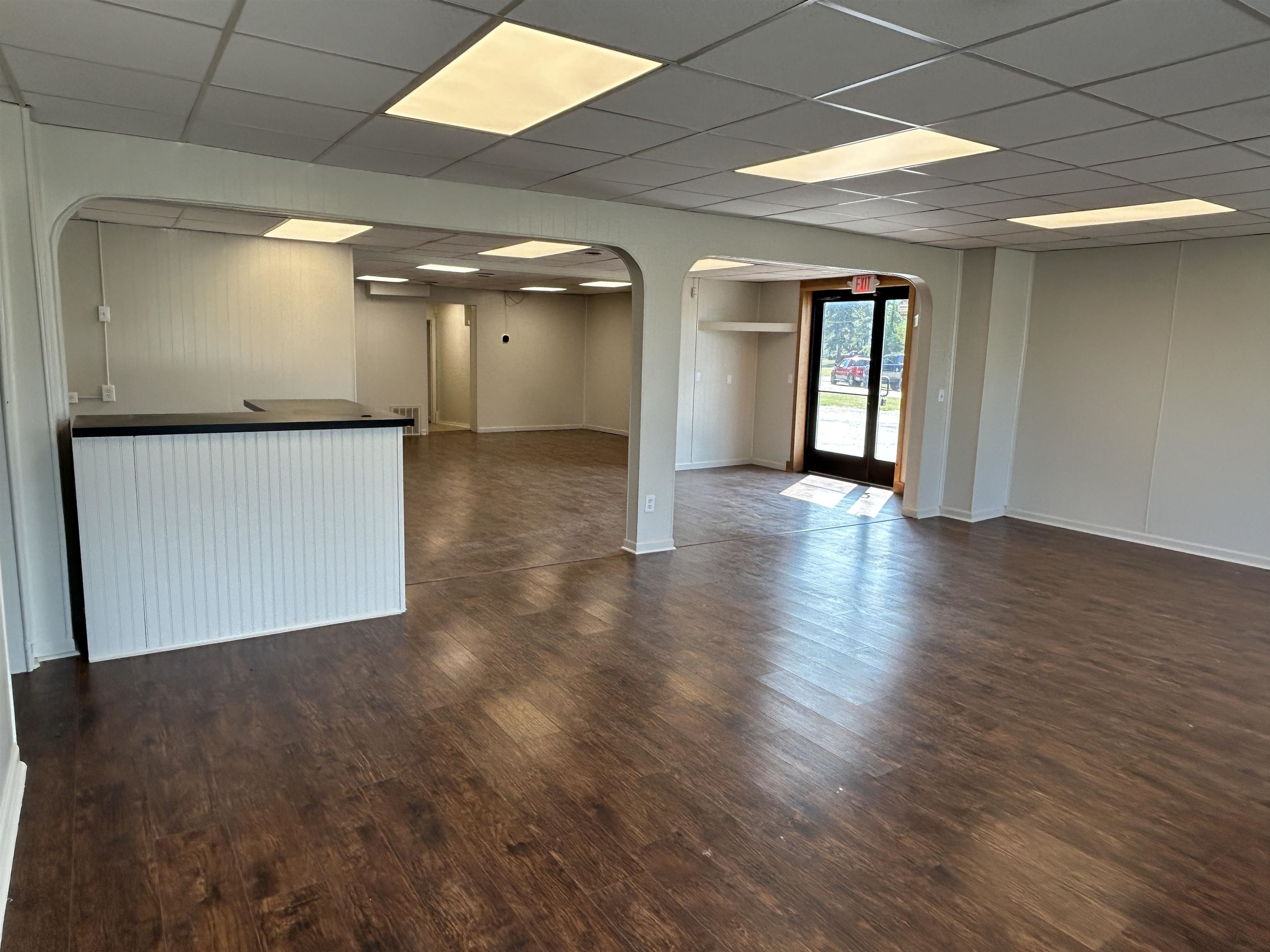 5143 S Saginaw Street Property Photo 8