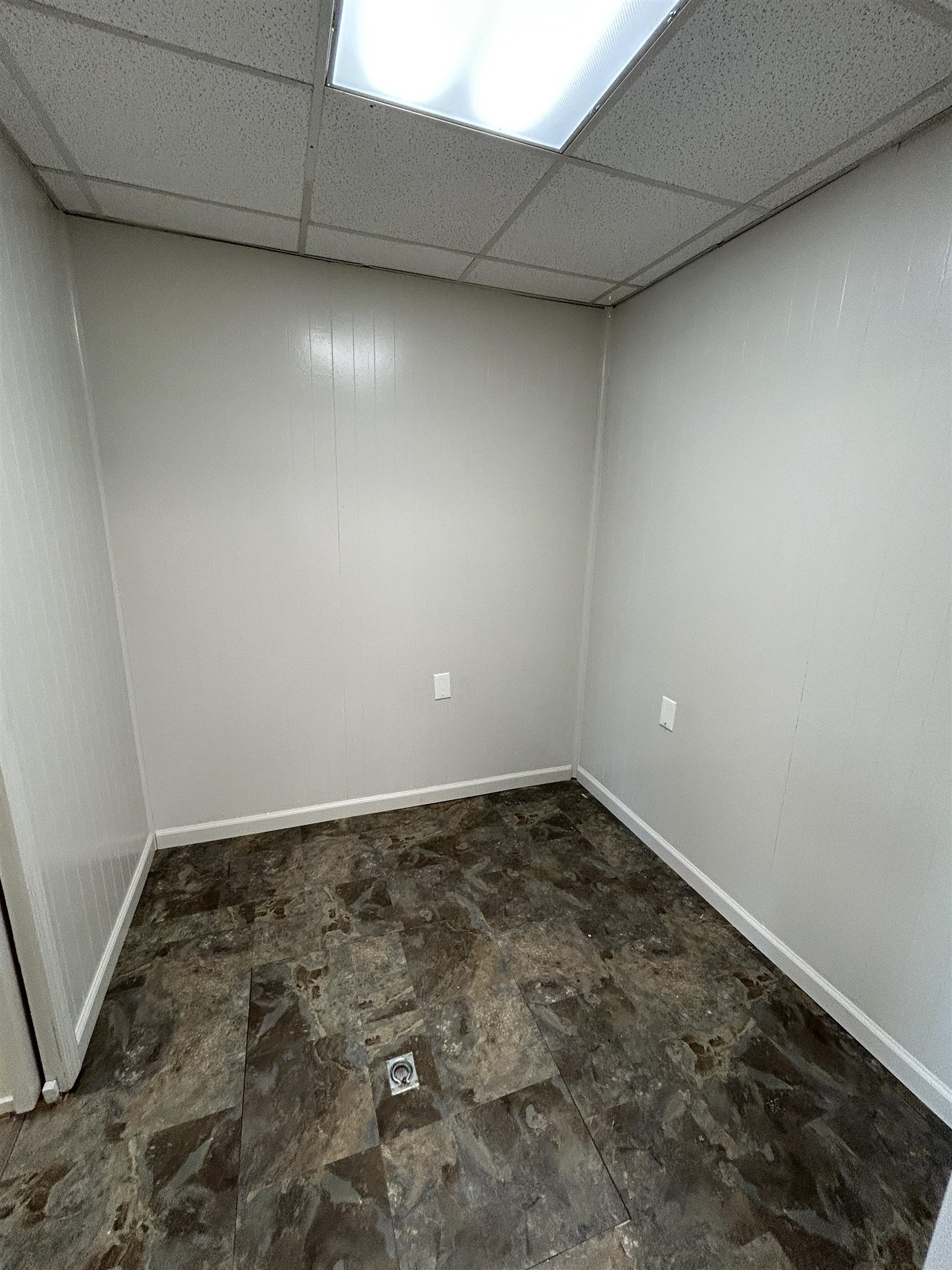 5143 S Saginaw Street Property Photo 11