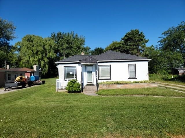2452 S Nolet Road Property Photo 9