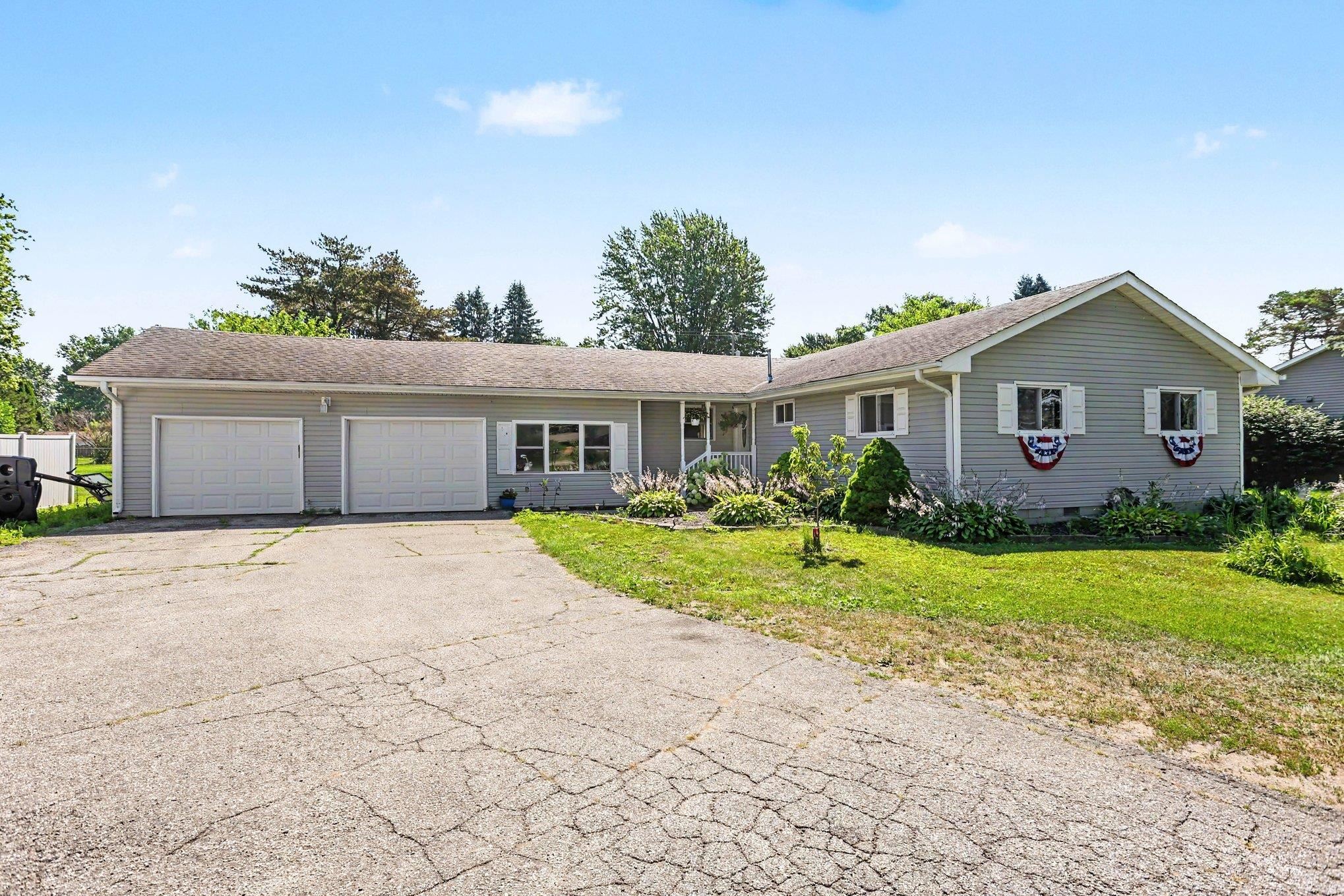 12933 Gera Road Property Photo 1
