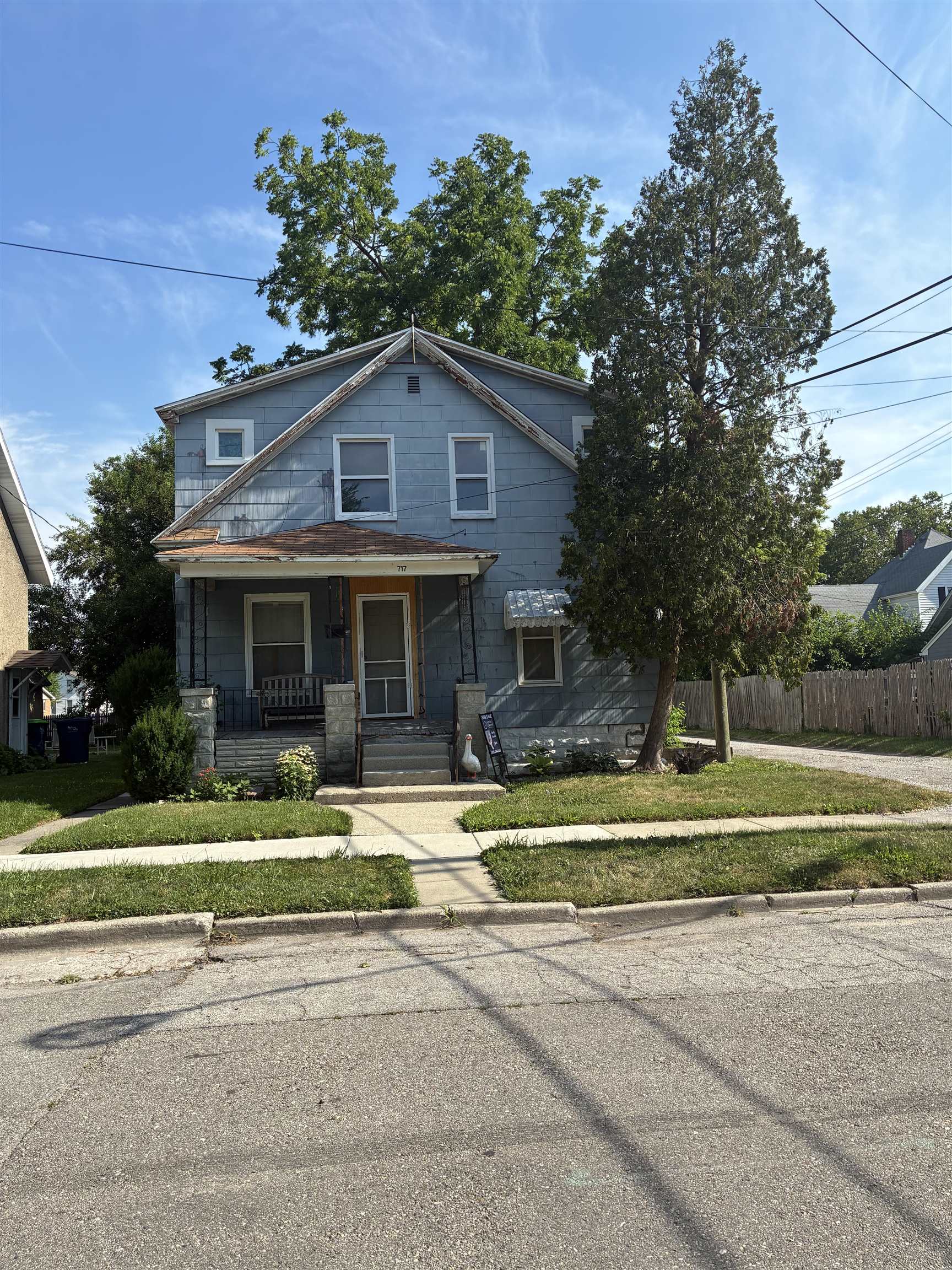 717 15th Street