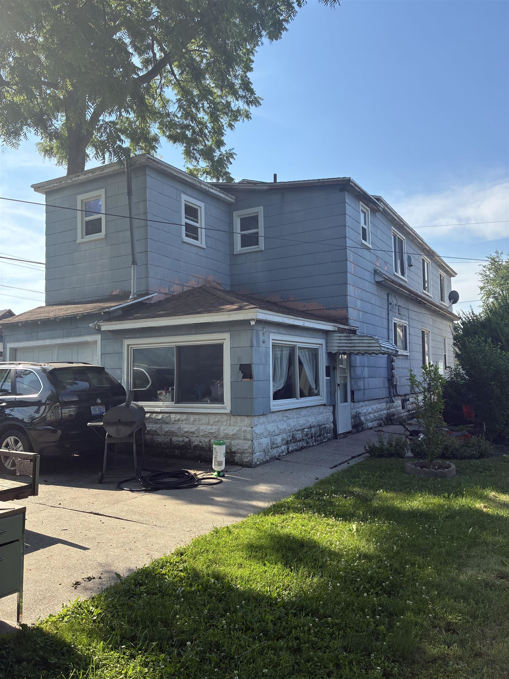 717 15th Street Property Photo 3