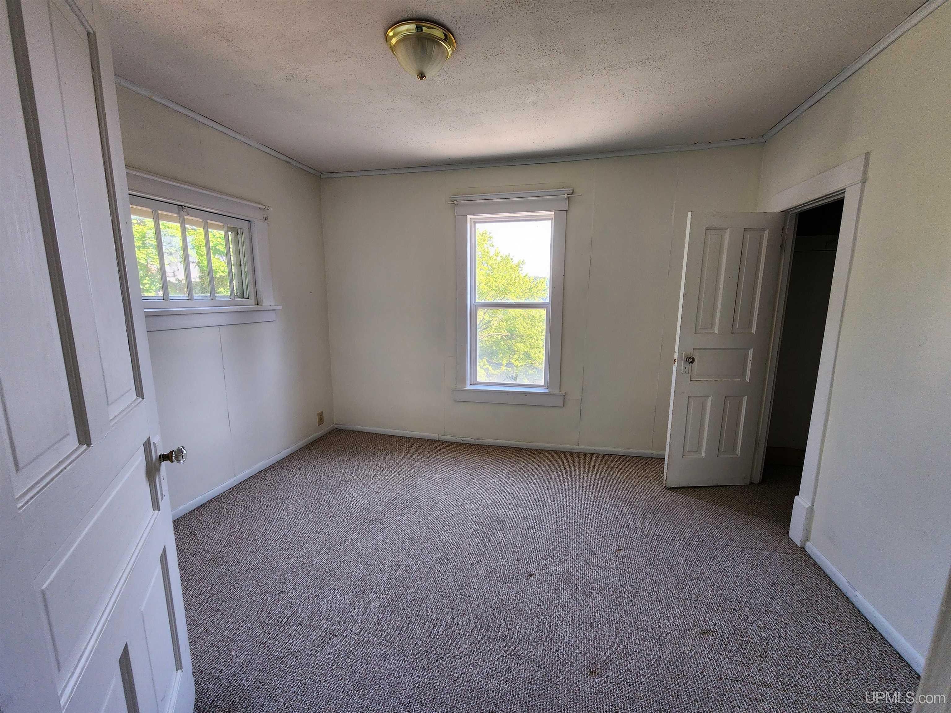 205 White Street Property Photo 18