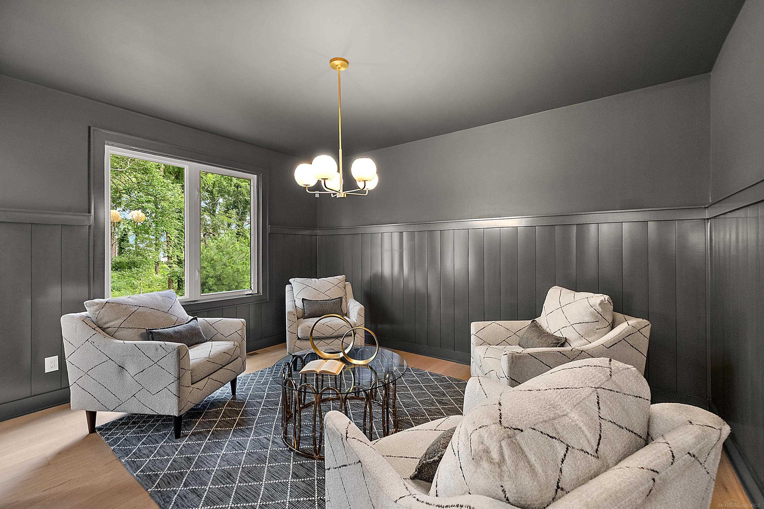 1051 E Avon Road Property Photo 31
