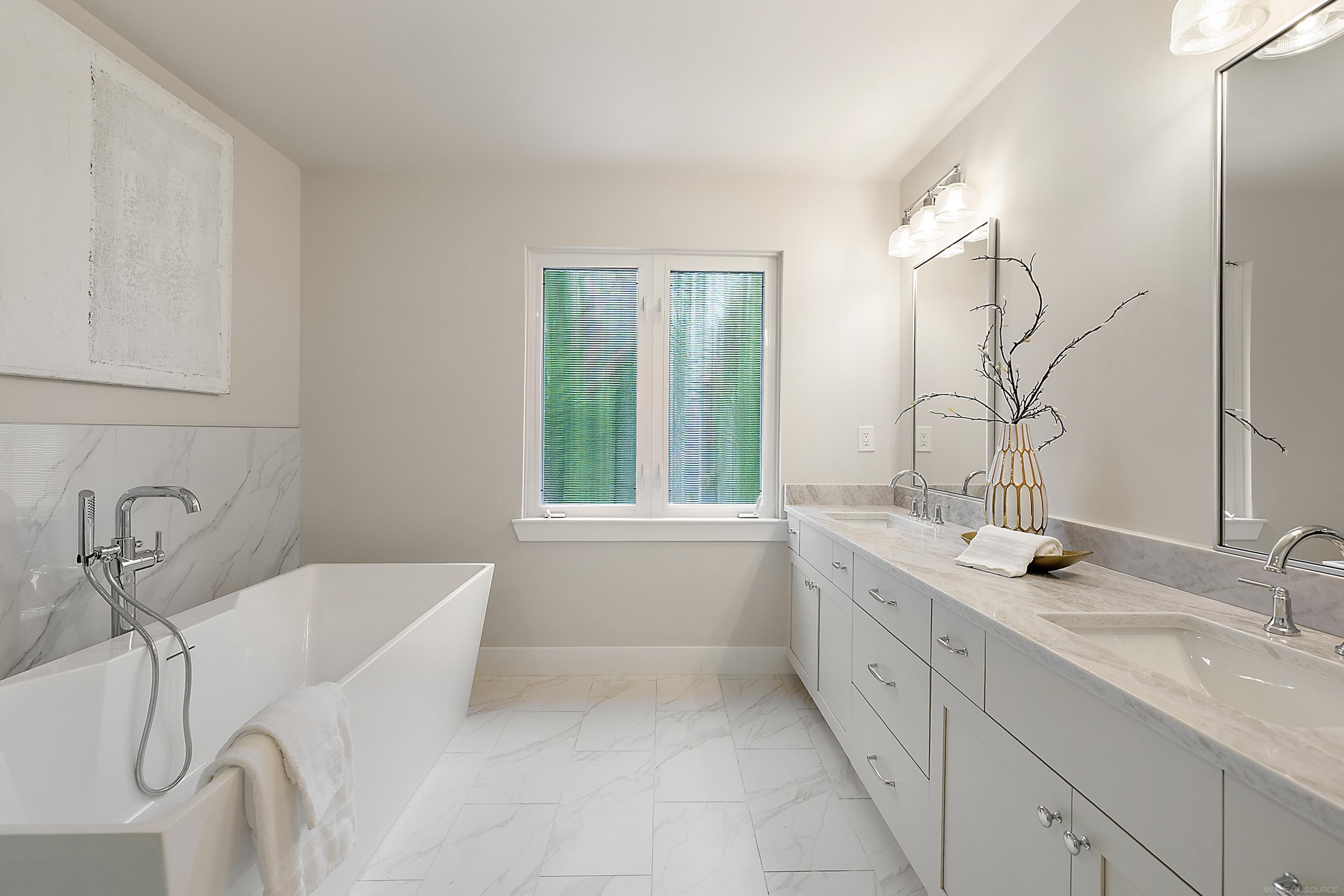 1051 E Avon Road Property Photo 44