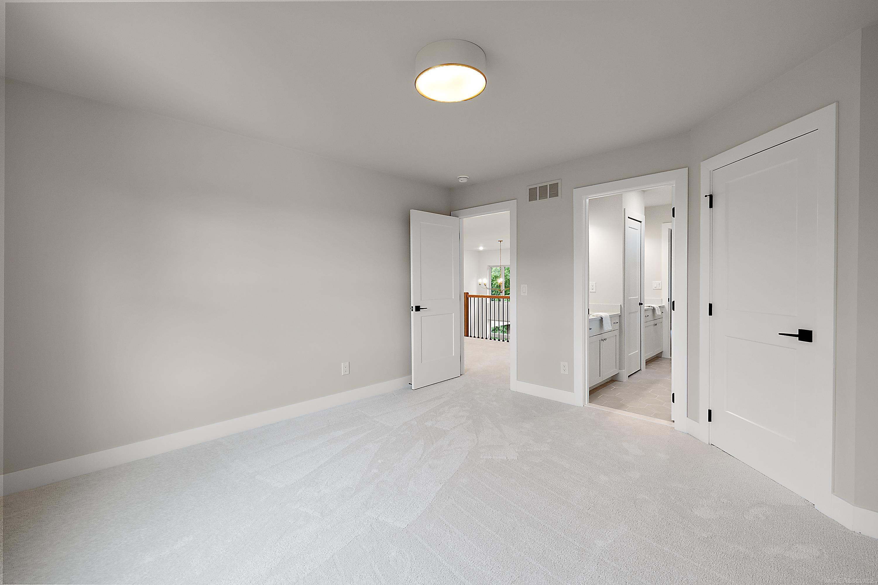 1051 E Avon Road Property Photo 50