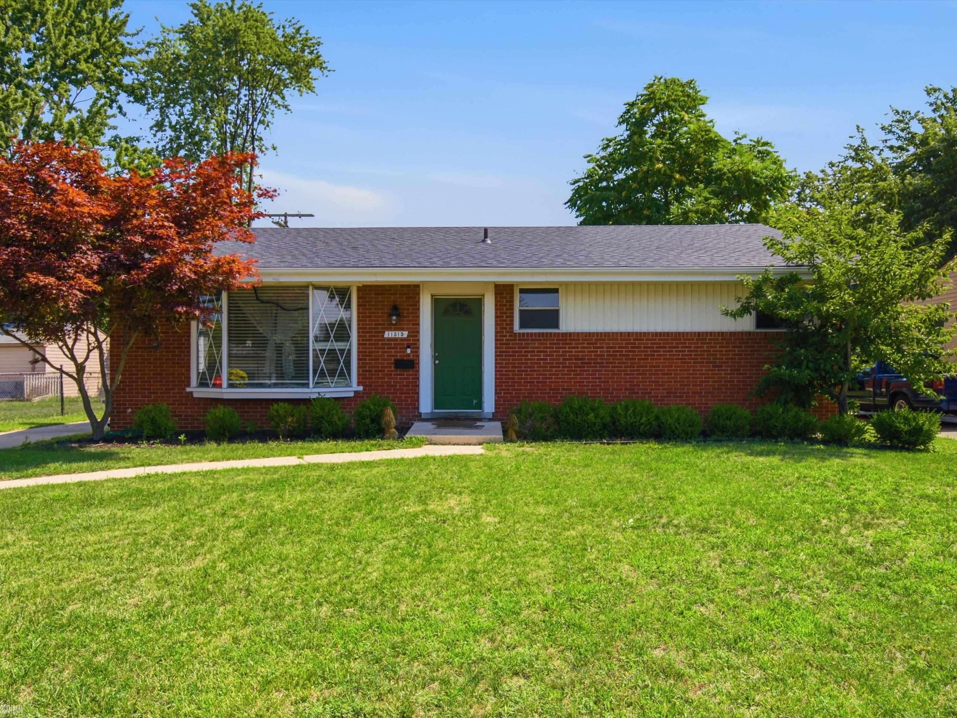 11315 Delvin Drive Property Photo 1