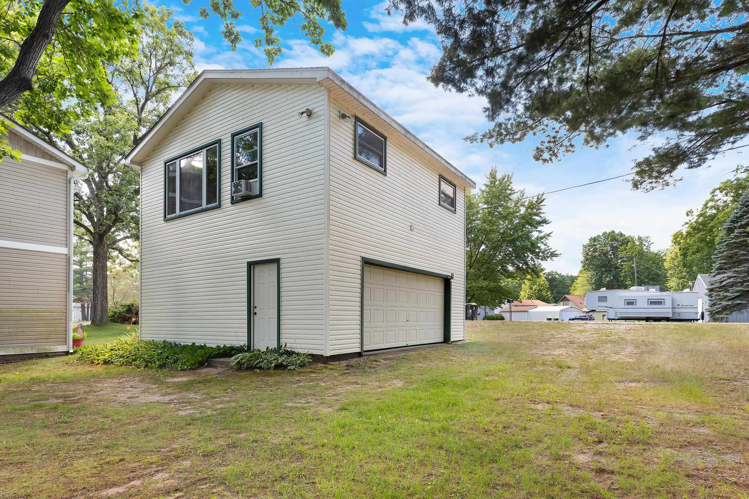 5423 Oakridge Drive Property Photo 20