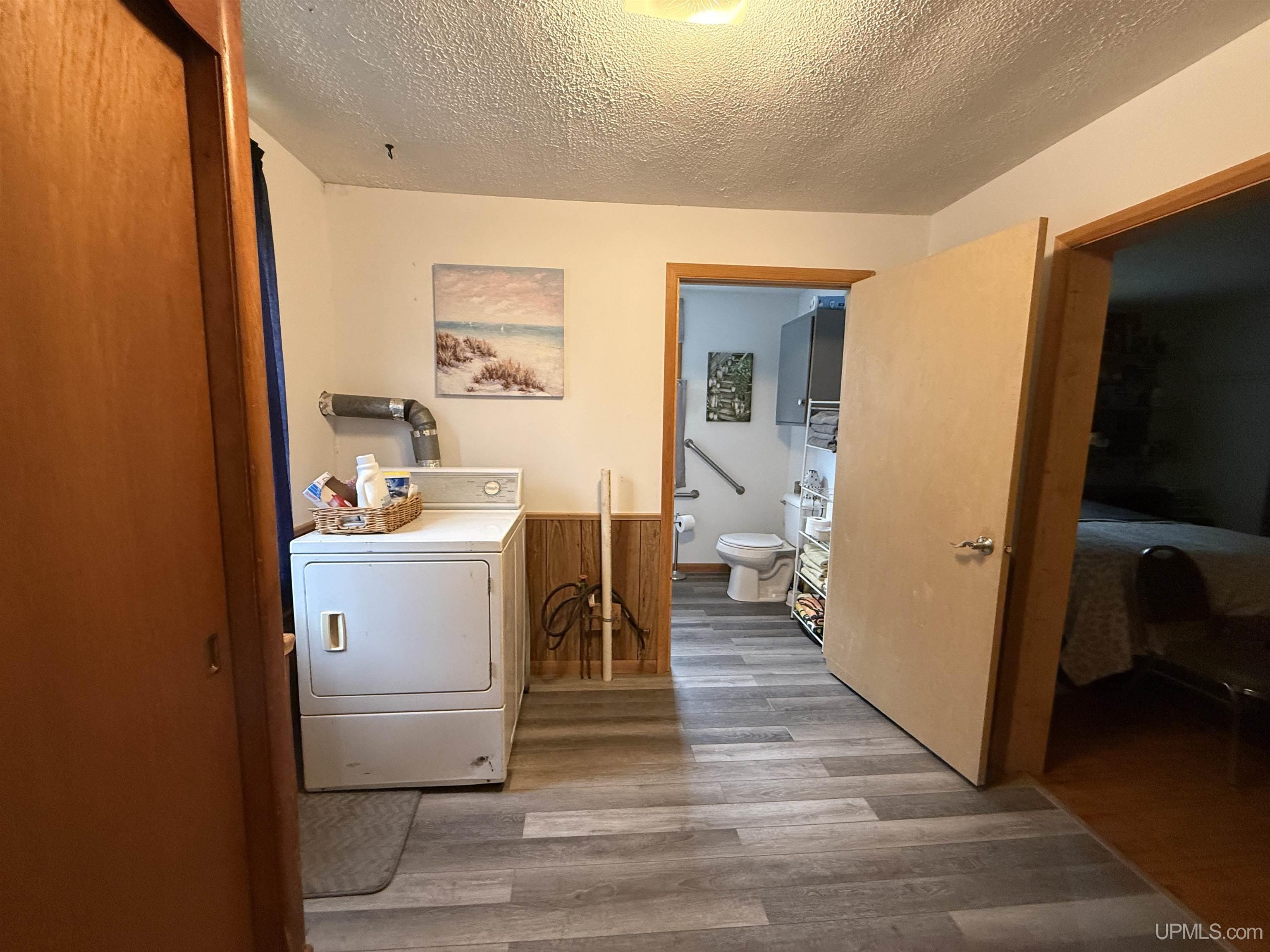 7968 W 77 Highway Property Photo 11