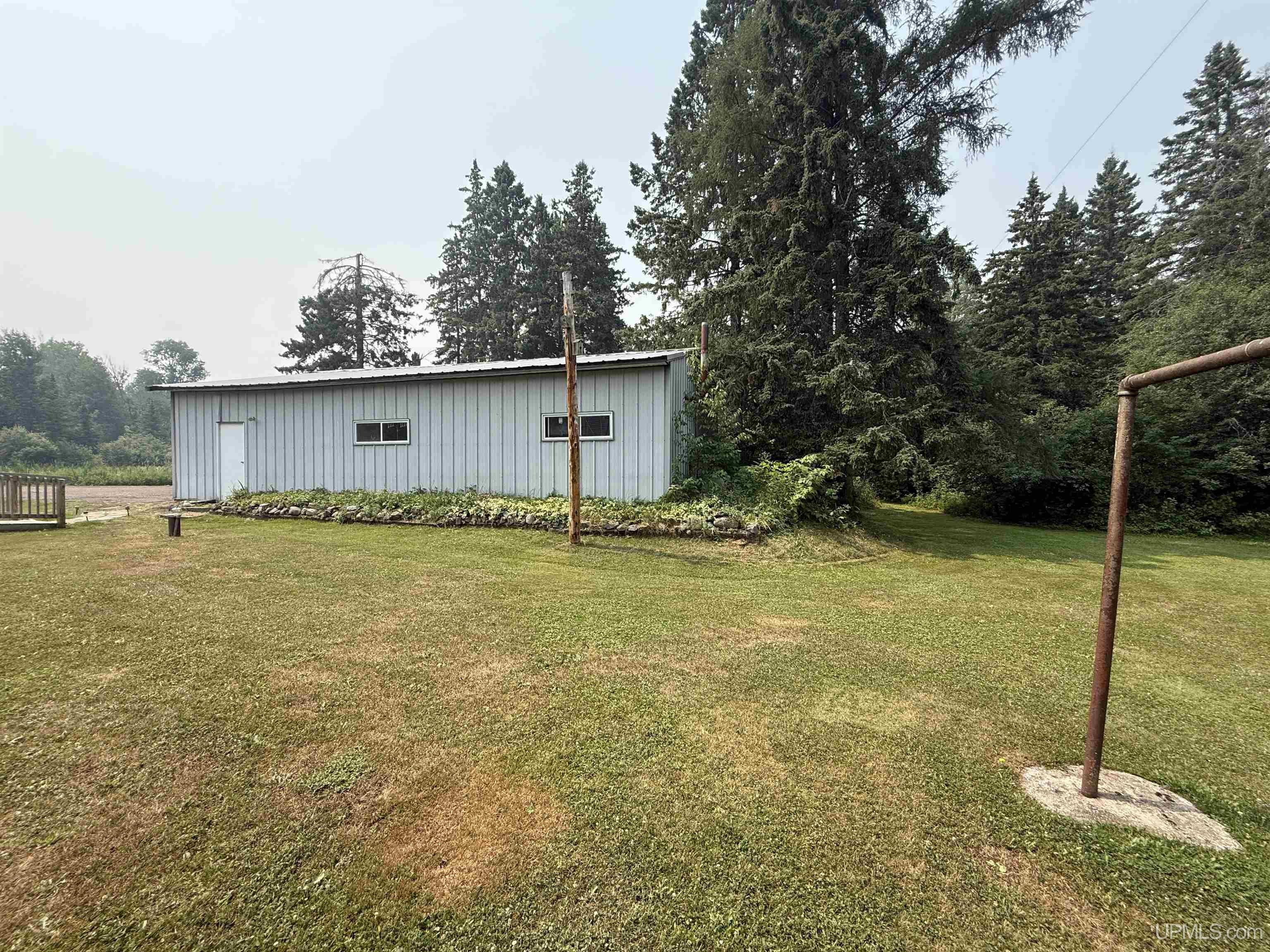 7968 W 77 Highway Property Photo 27