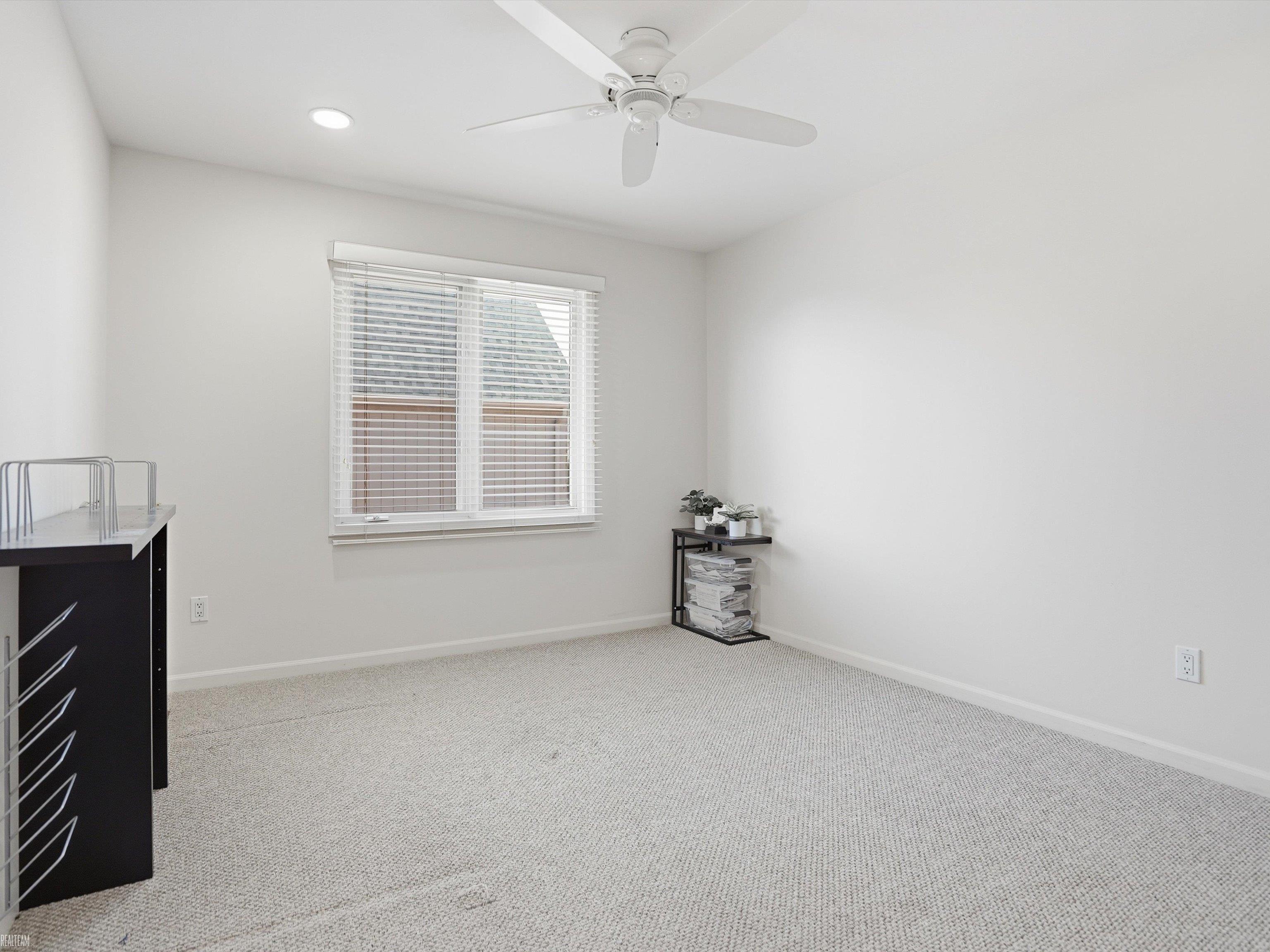 43340 Chester Drive Property Photo 49