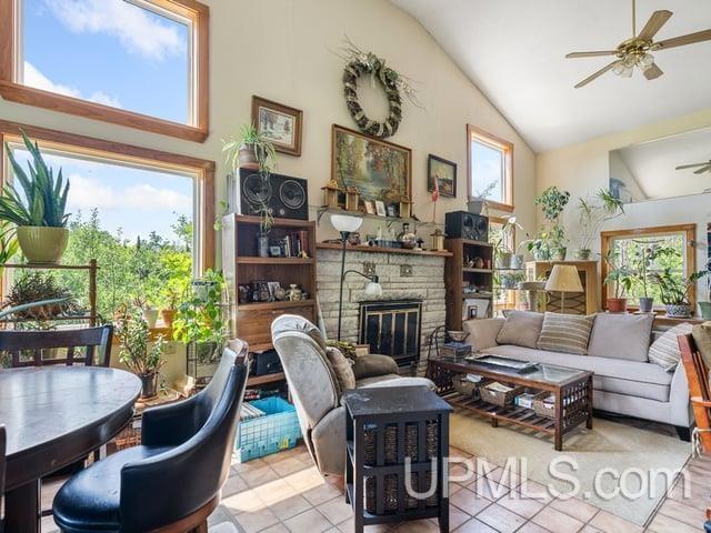 509 Dukes Road Property Photo 4