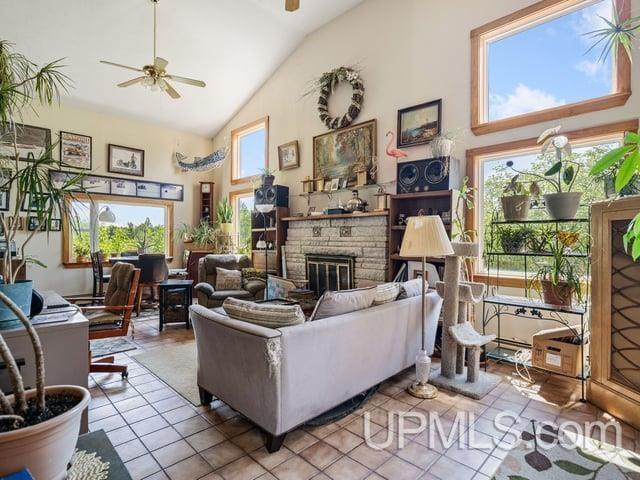 509 Dukes Road Property Photo 5