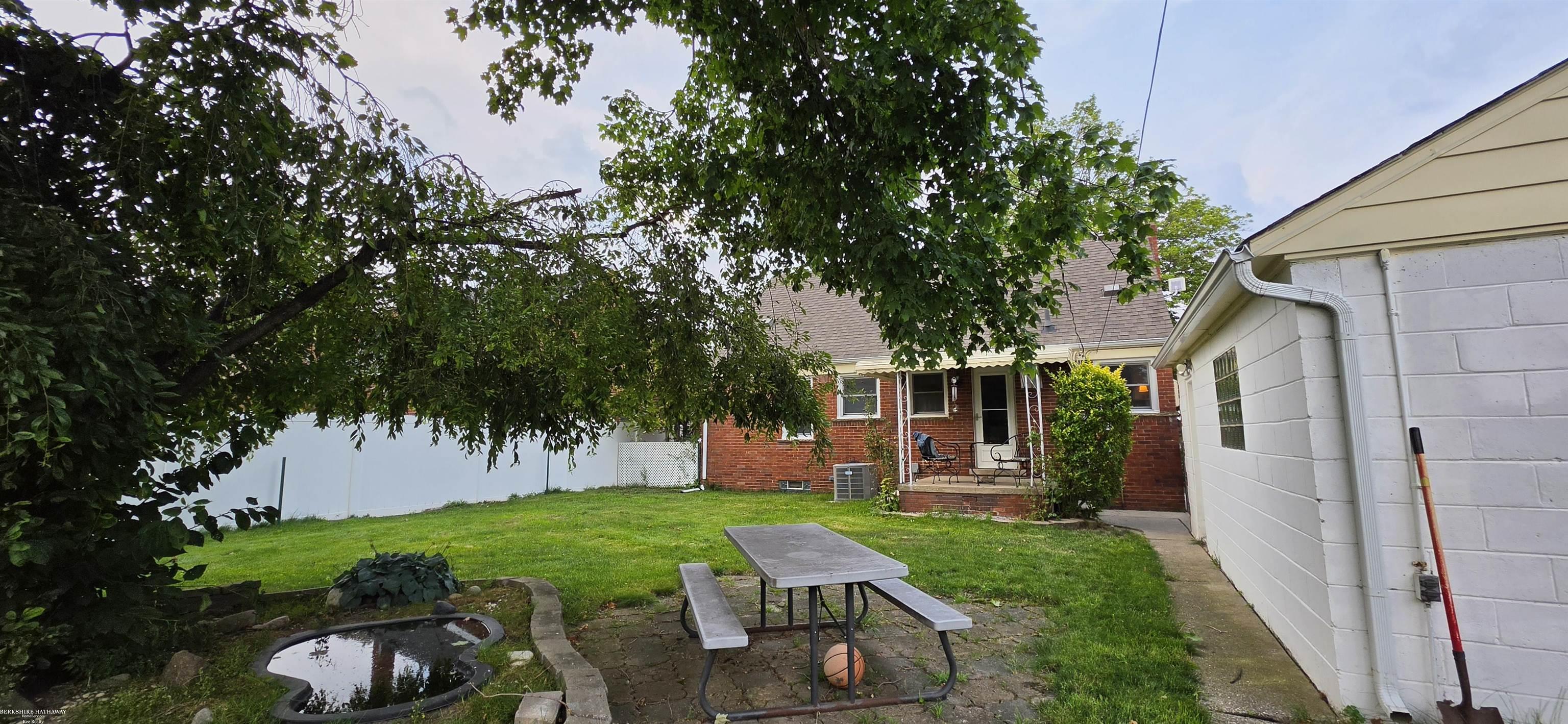 15757 Angelique Avenue Property Photo 3