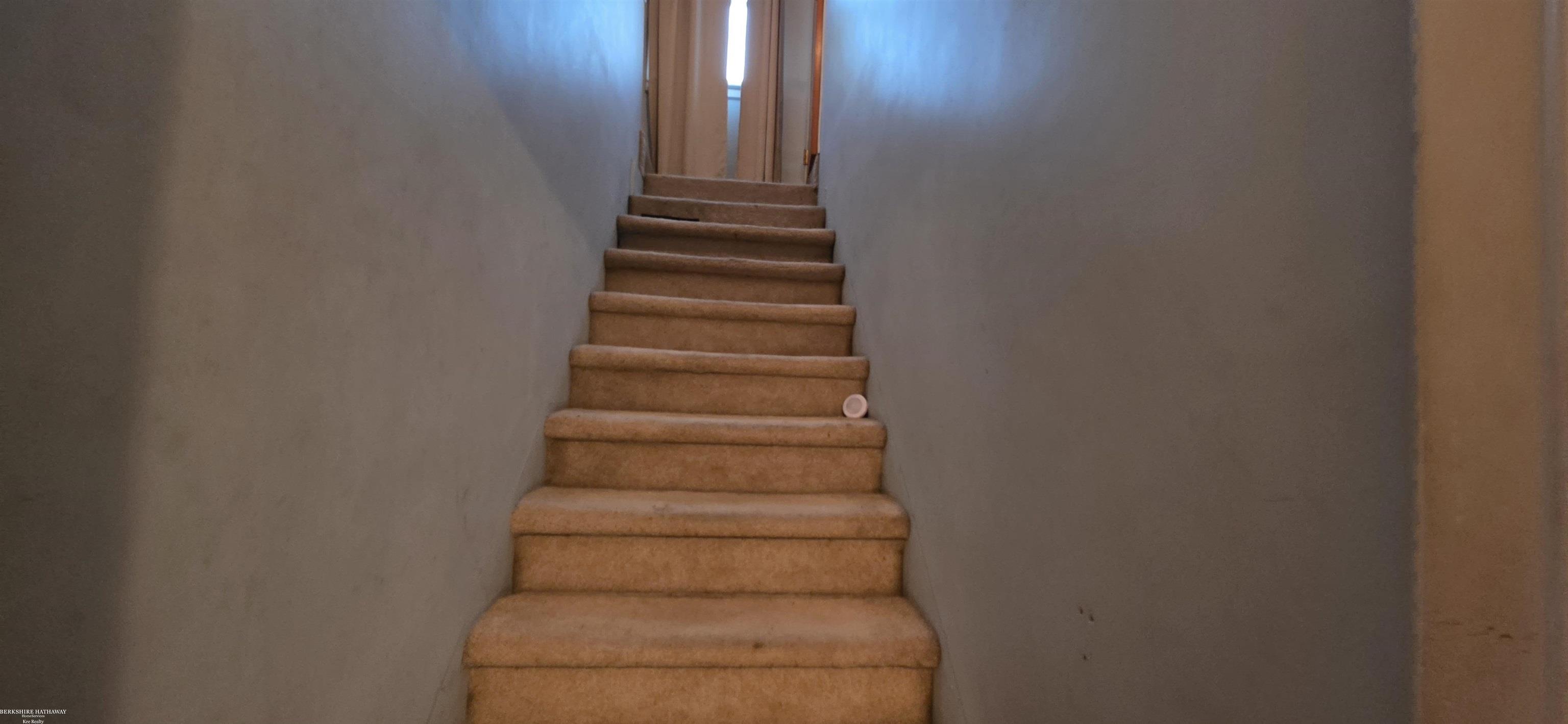 15757 Angelique Avenue Property Photo 10