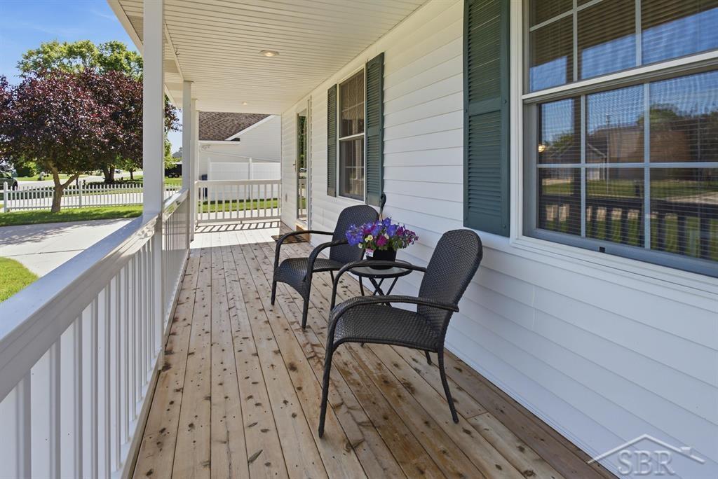 10175 Dove Drive Property Photo 5