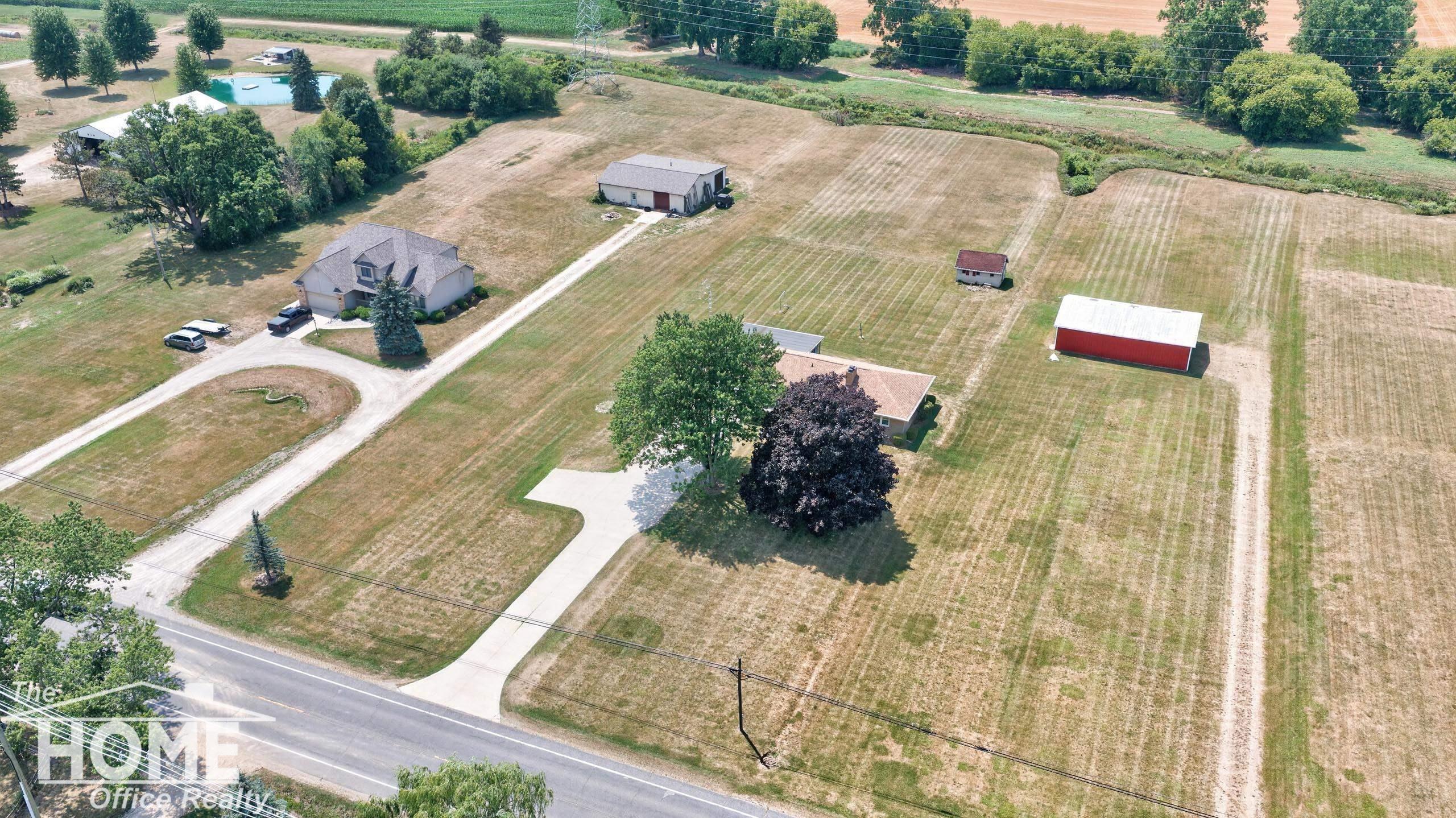 825 N State Road Property Photo 3