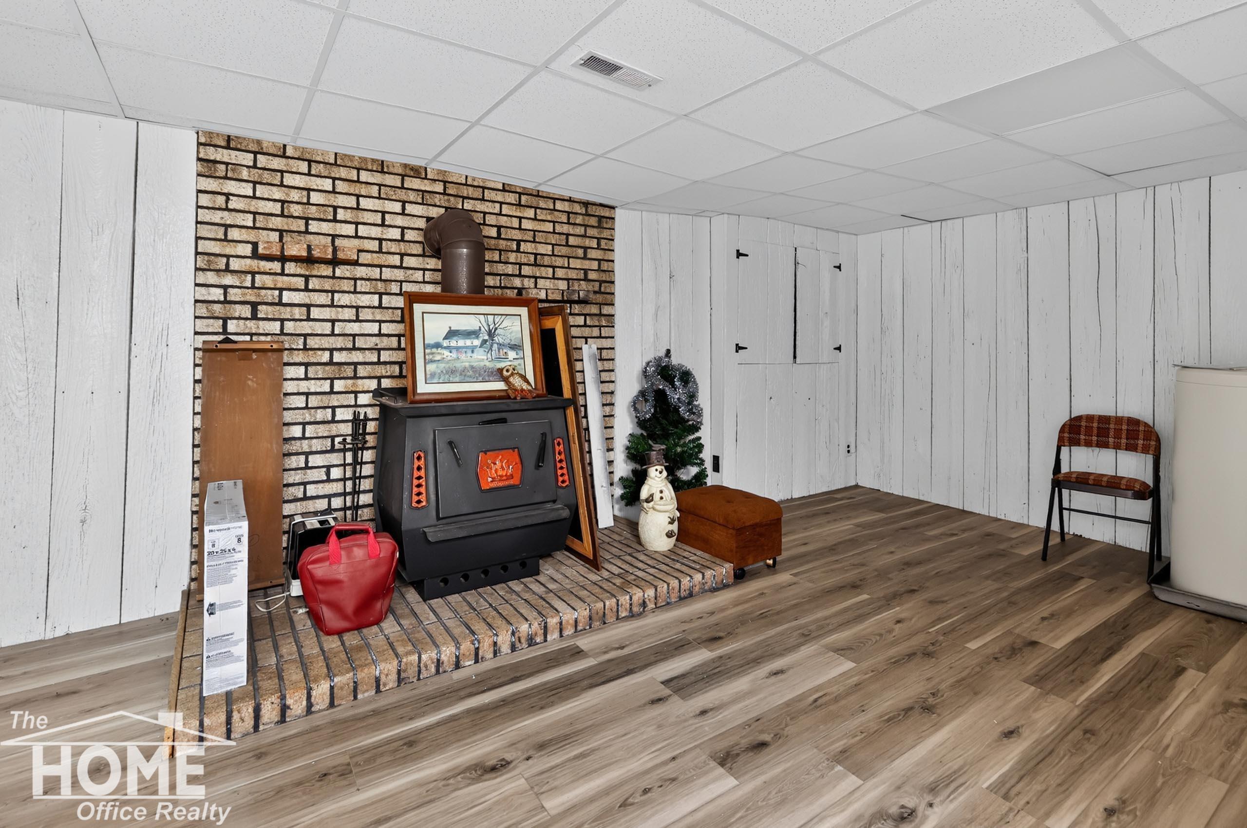 825 N State Road Property Photo 18