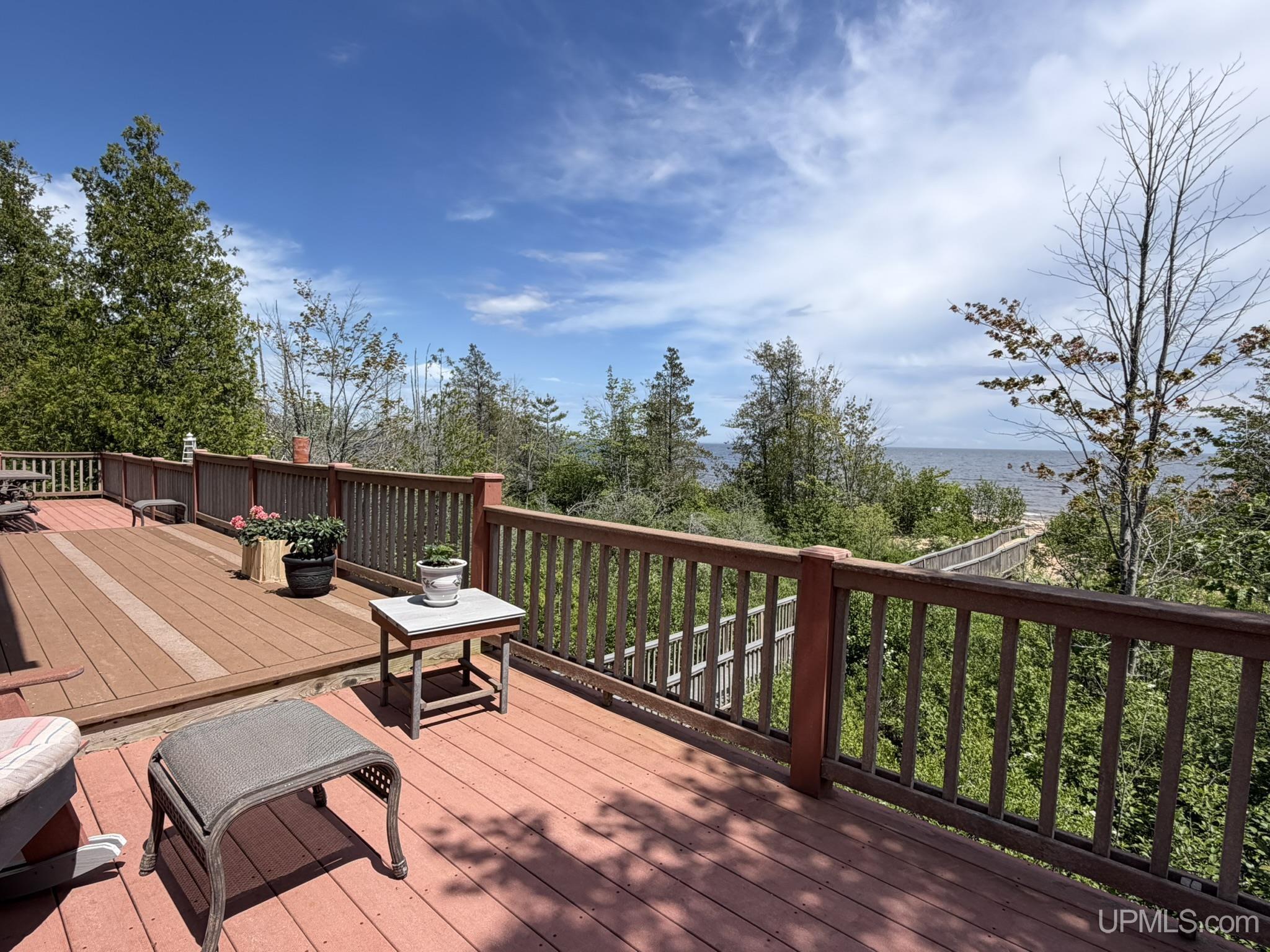 7957 W Us2 Highway Property Photo 4