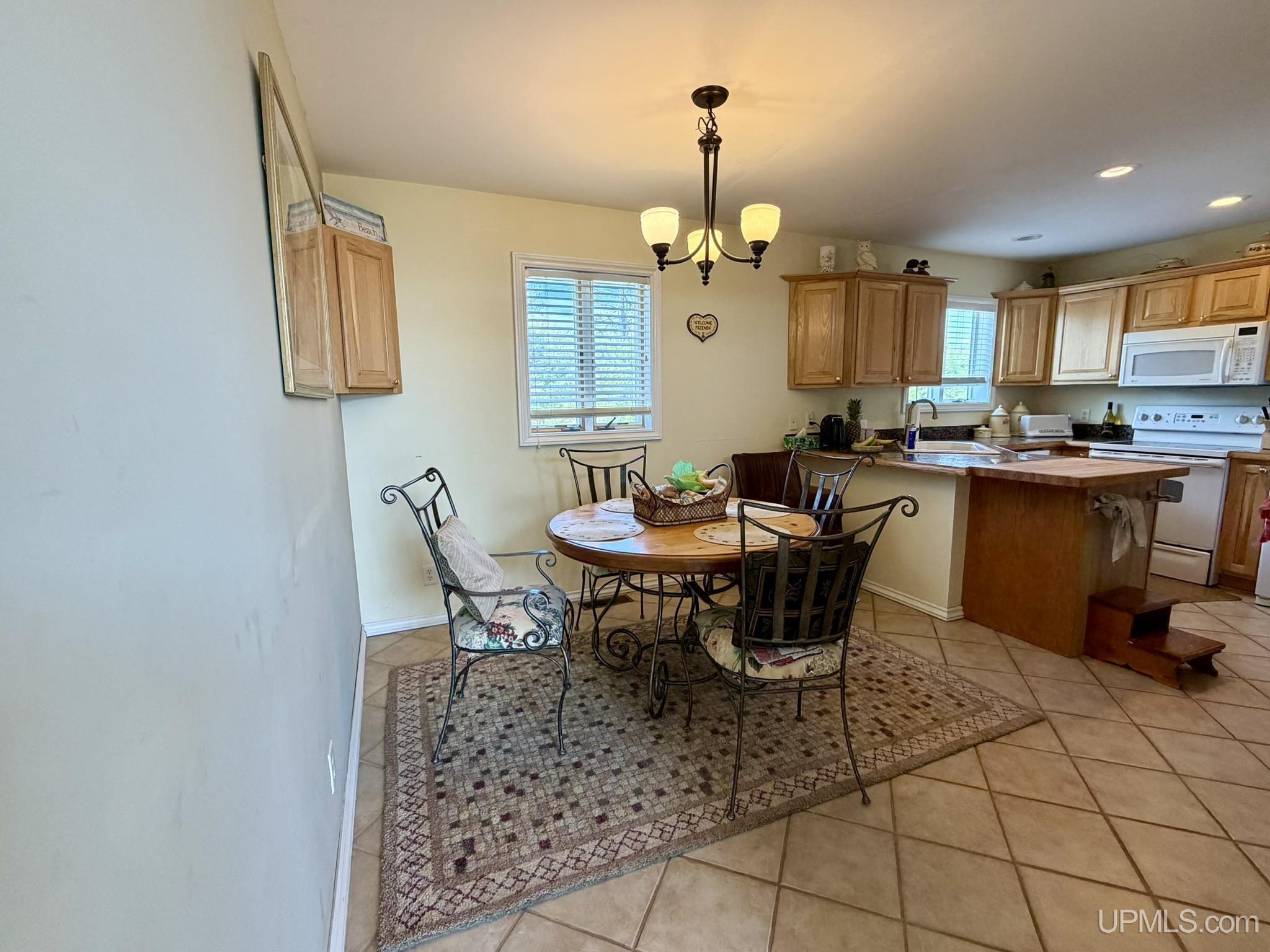 7957 W Us2 Highway Property Photo 18