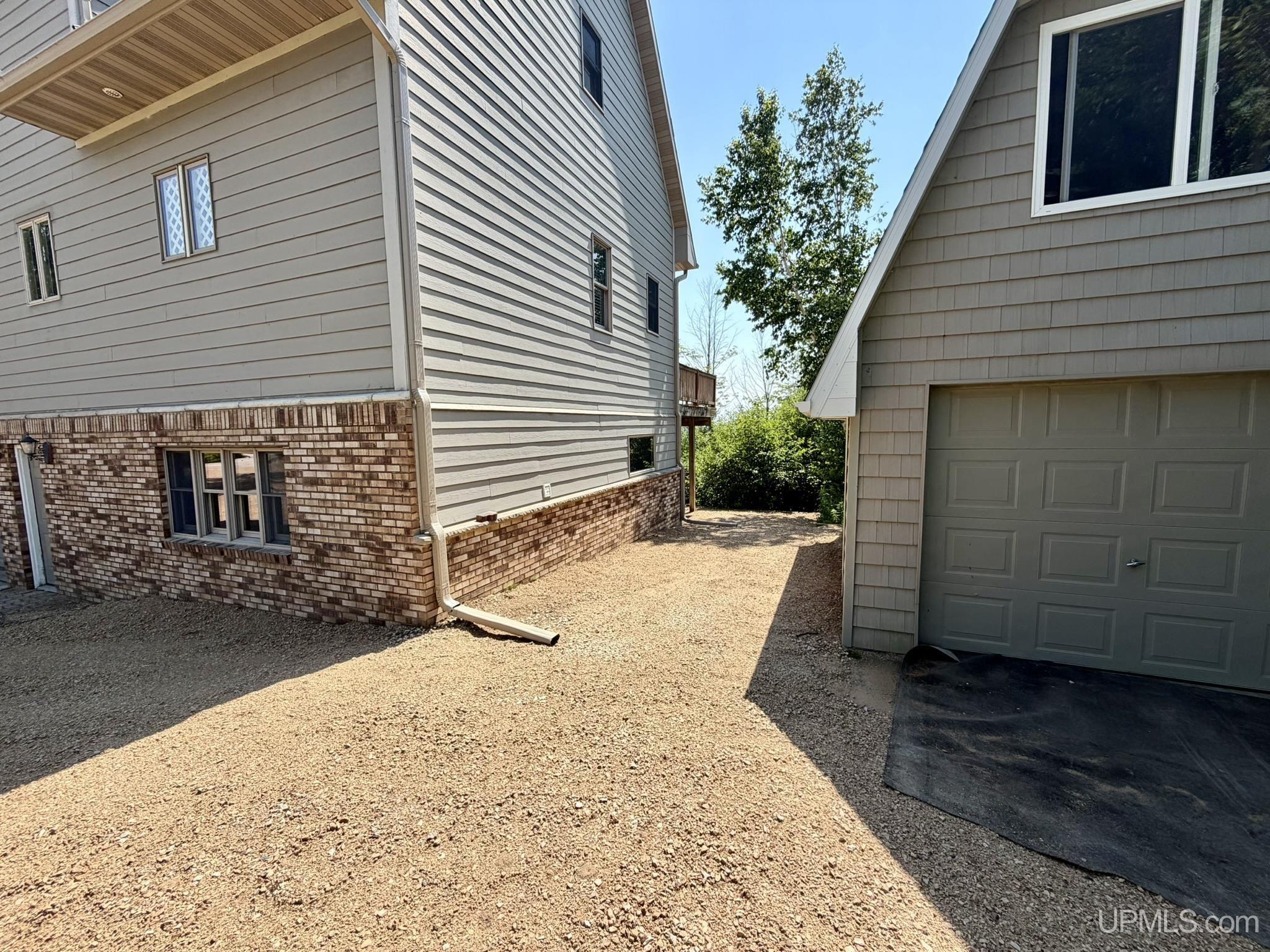 7957 W Us2 Highway Property Photo 73