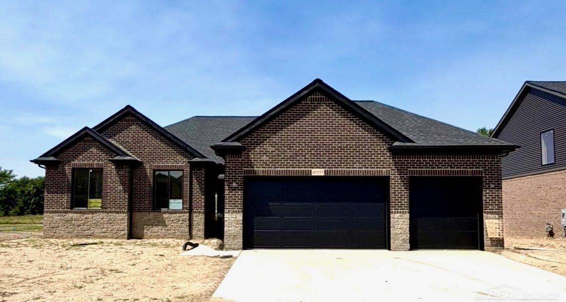 45555 Gable Drive Property Photo 1
