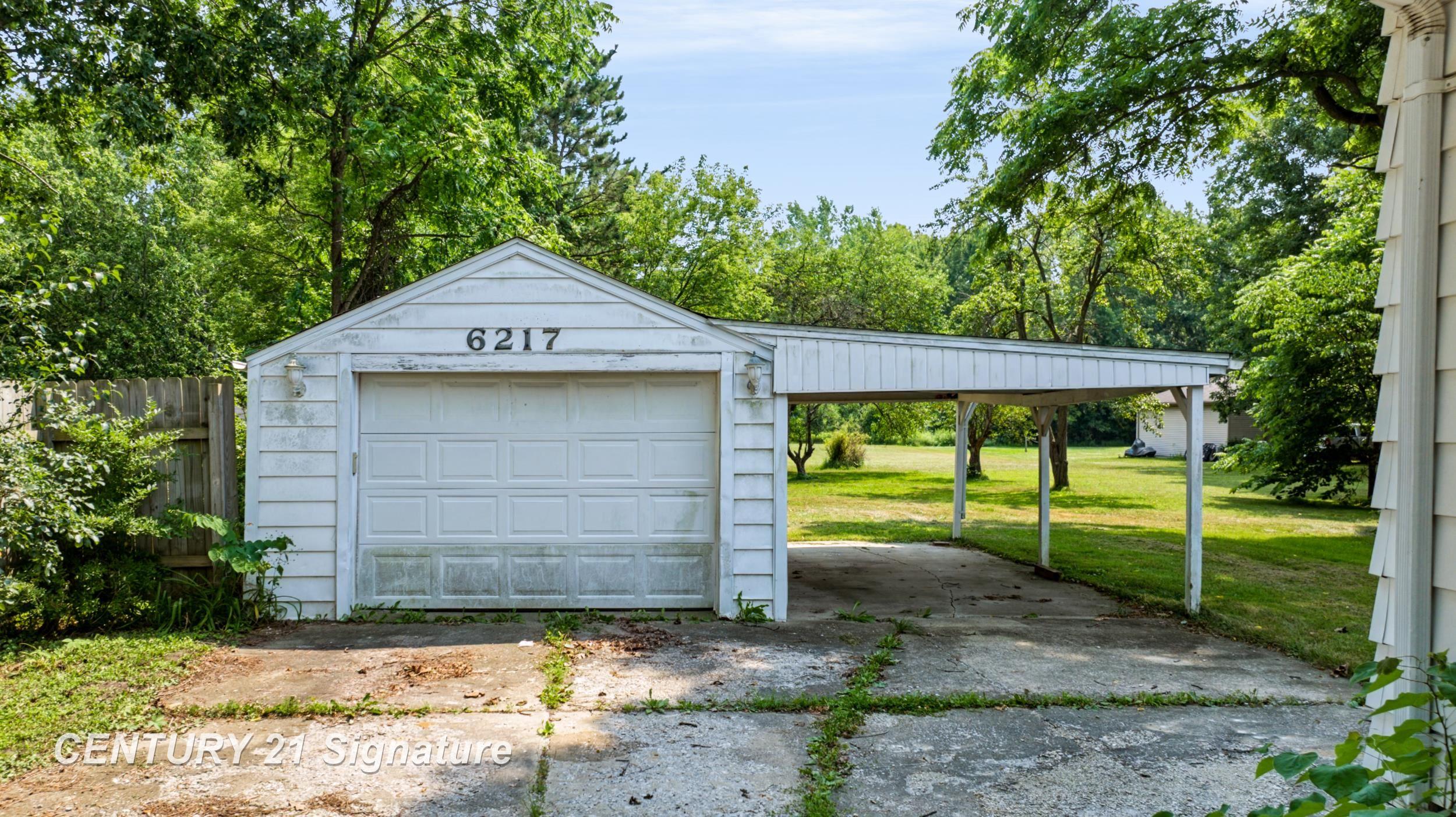 6217 Coldwater Road Property Photo 3