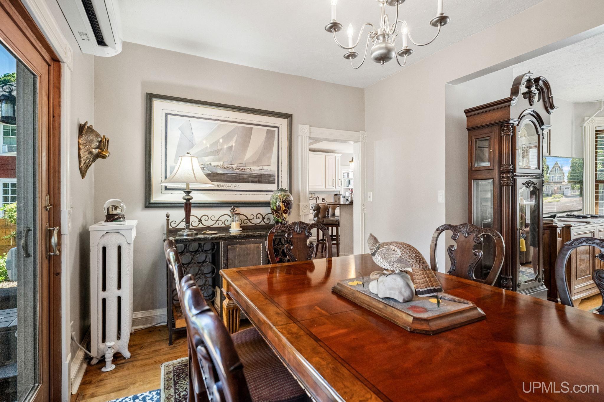 602 Spruce Street Property Photo 9