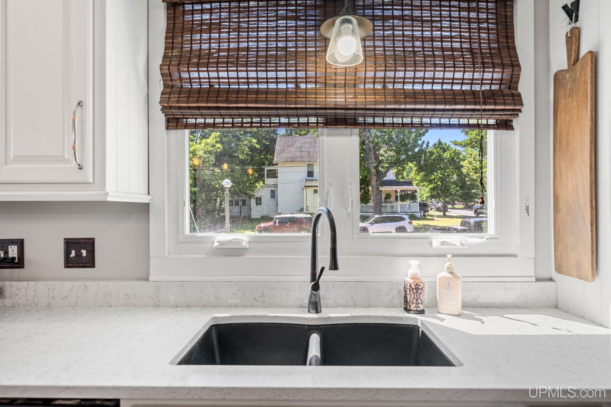 602 Spruce Street Property Photo 11