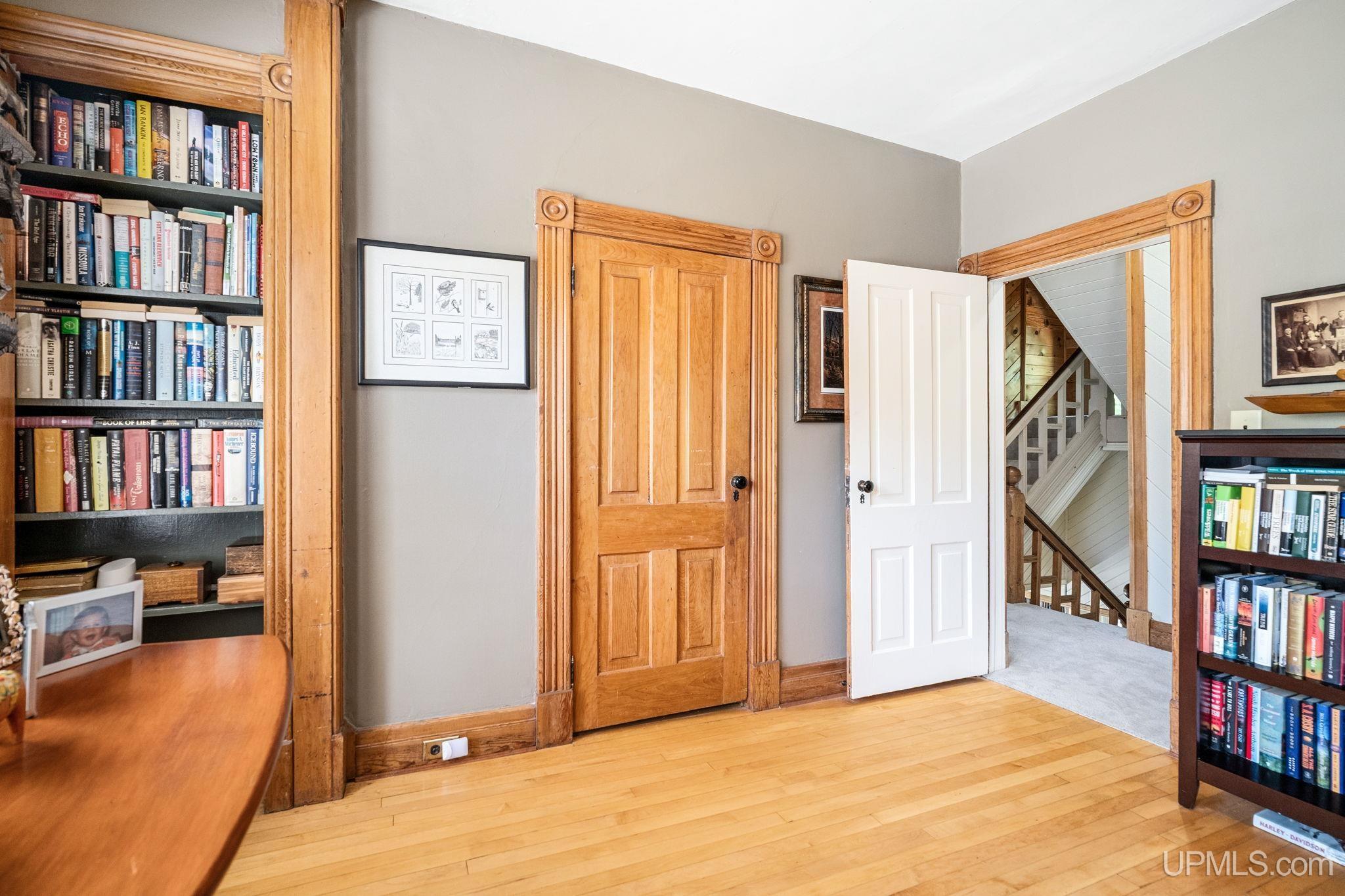 602 Spruce Street Property Photo 29
