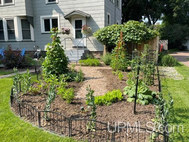 602 Spruce Street Property Photo 47