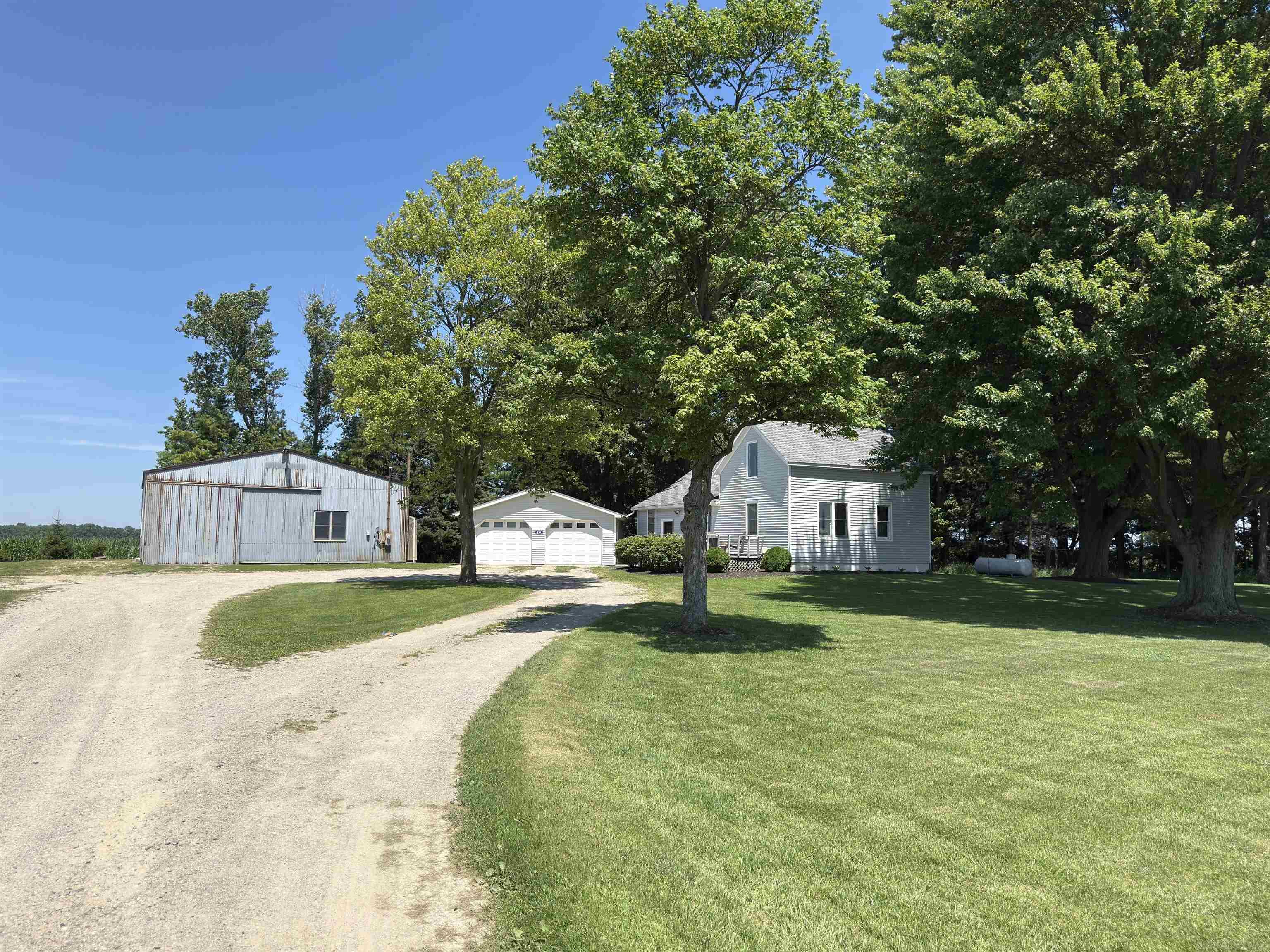 4951 Deckerville Road Property Photo 1