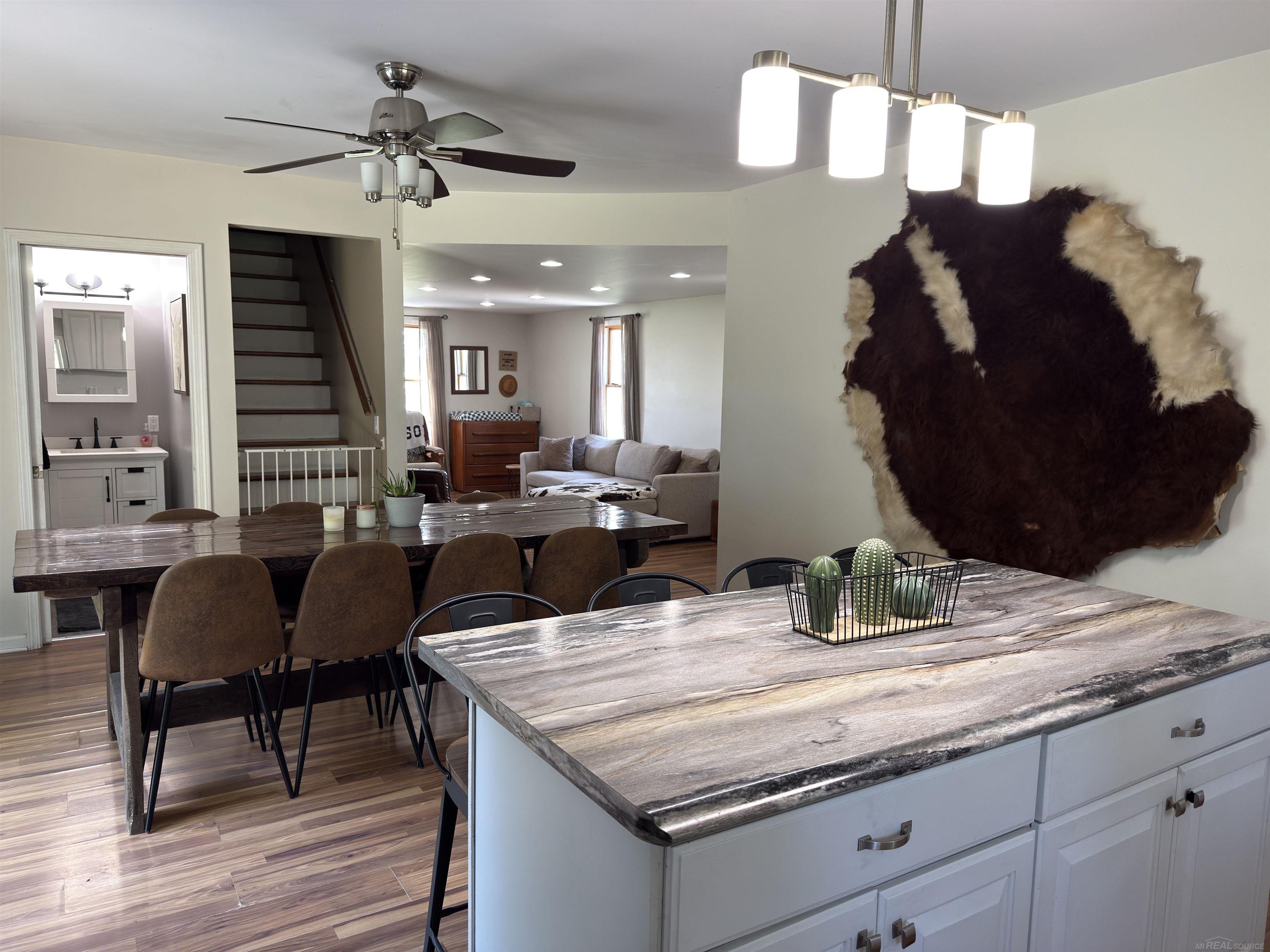 4951 Deckerville Road Property Photo 4