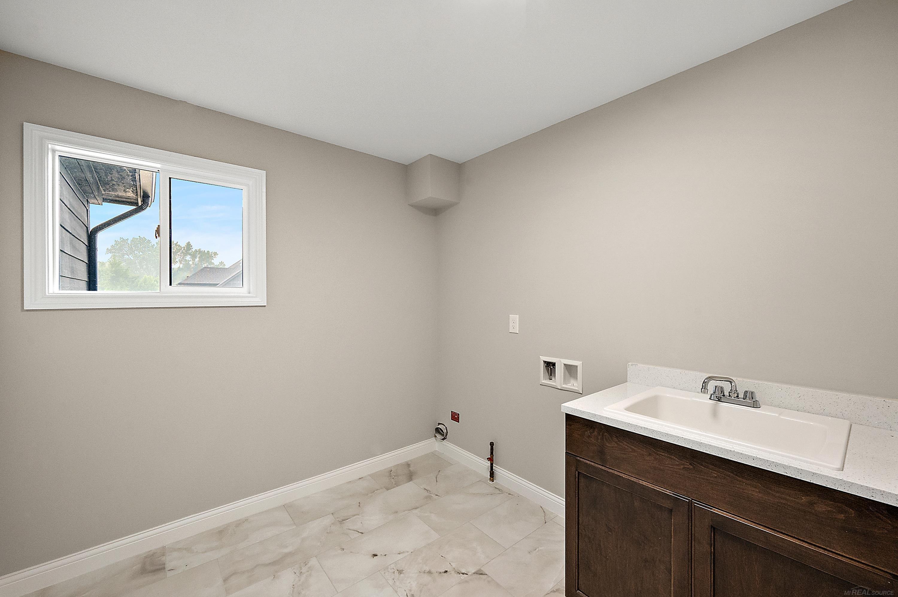 18901 Via Firenze Drive Property Photo 44