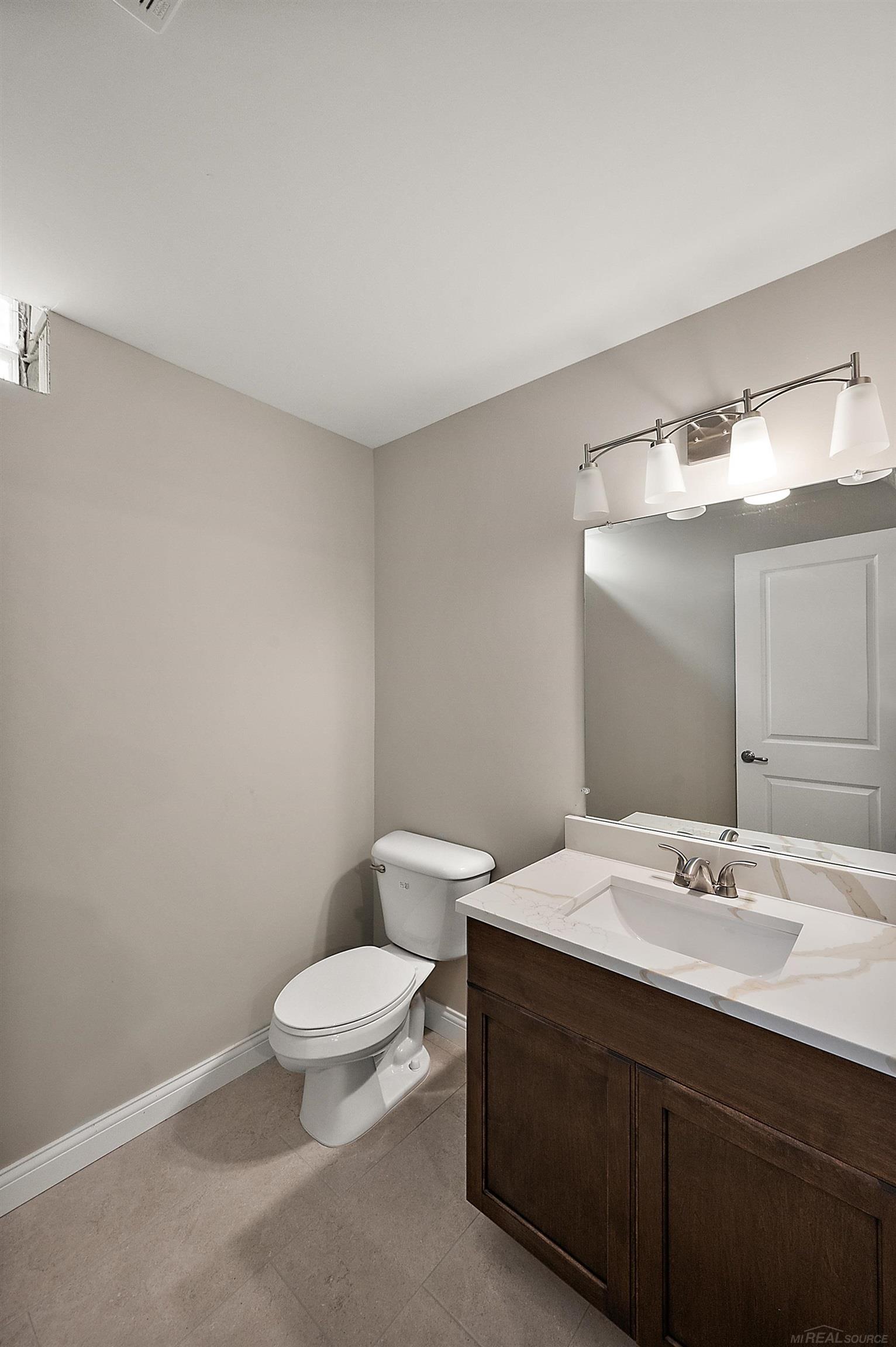 18901 Via Firenze Drive Property Photo 47
