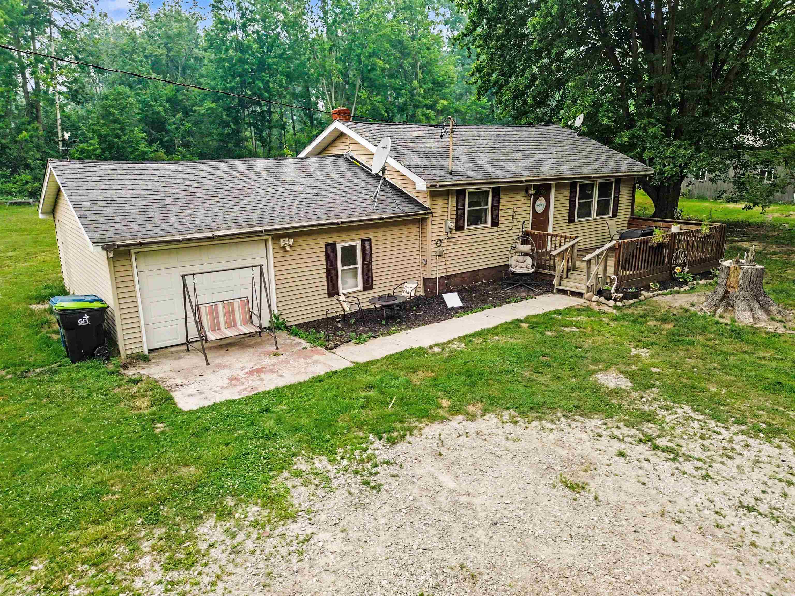 3620 Klender Road Property Photo 2