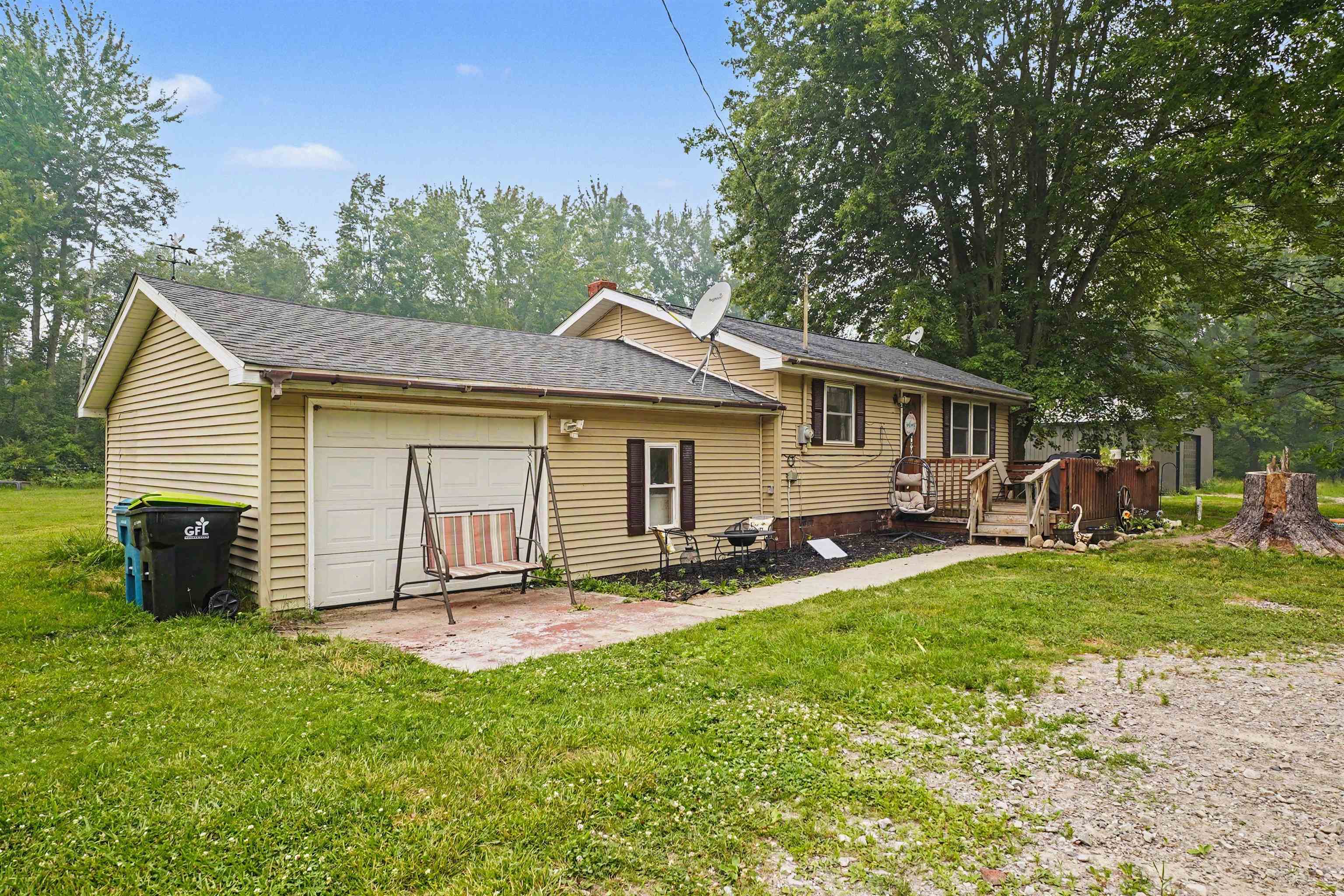 3620 Klender Road Property Photo 4