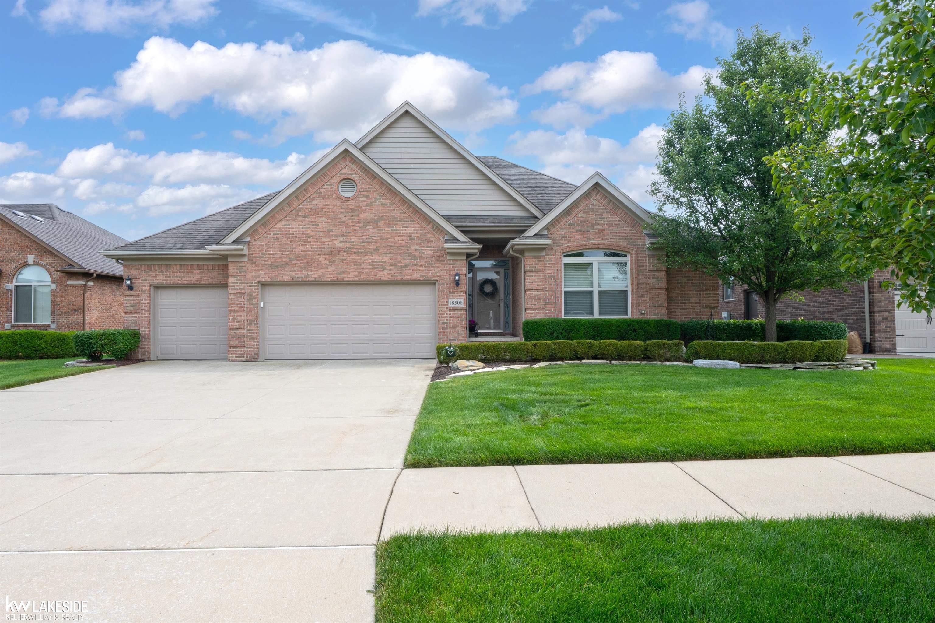 18508 Opal Drive Property Photo 1