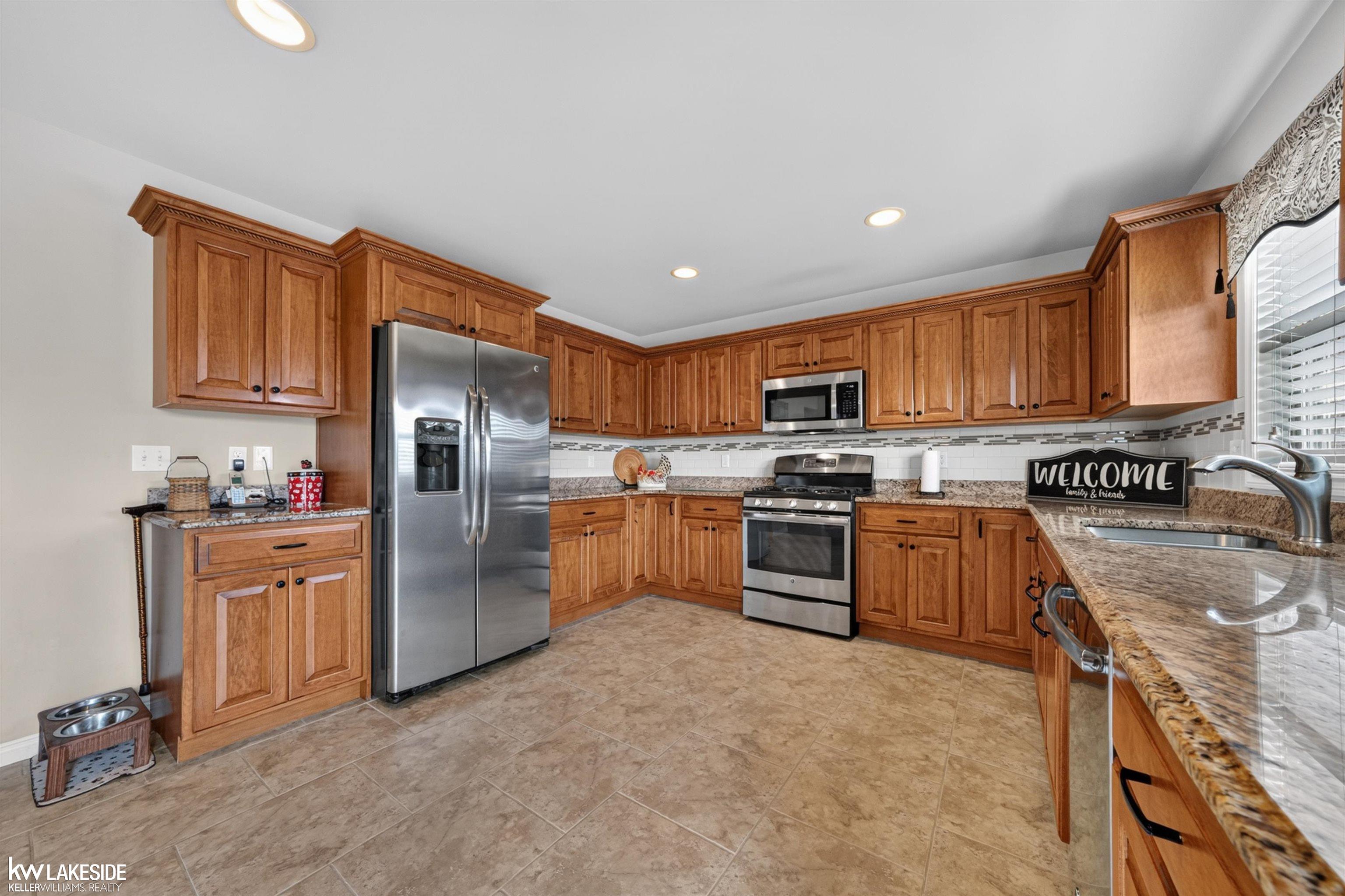 18508 Opal Drive Property Photo 20