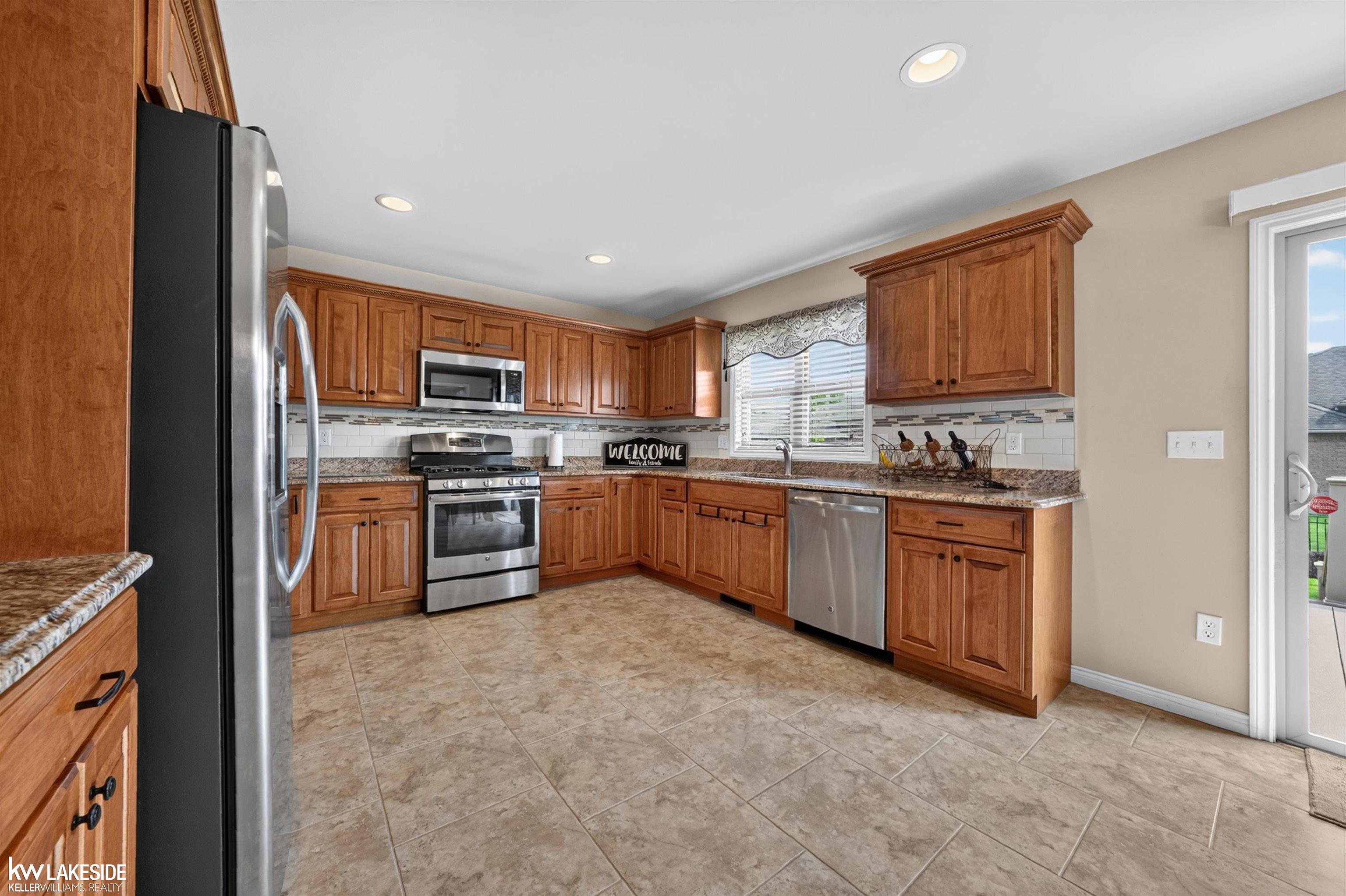 18508 Opal Drive Property Photo 22