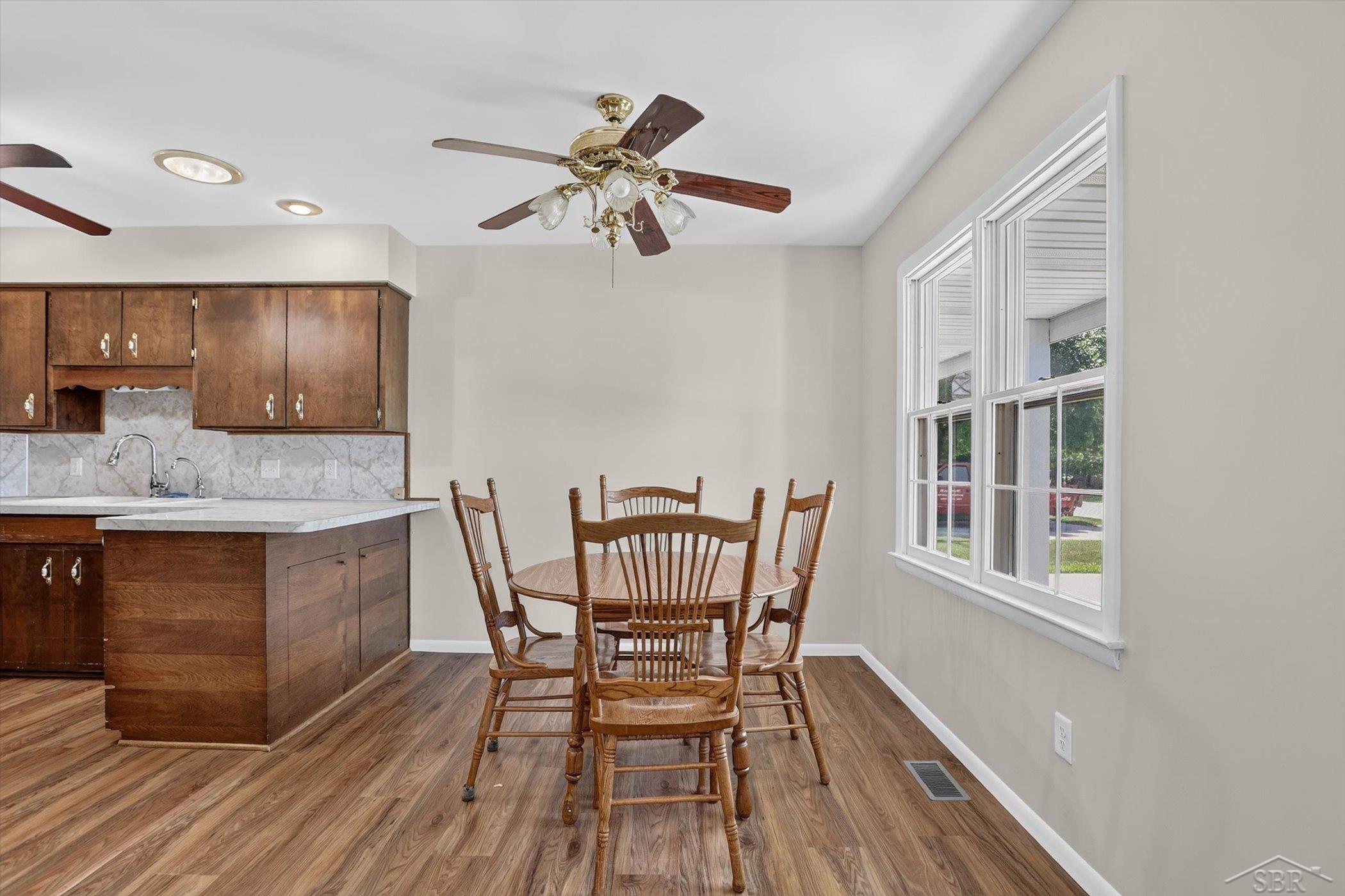 445 Henry Street Property Photo 15