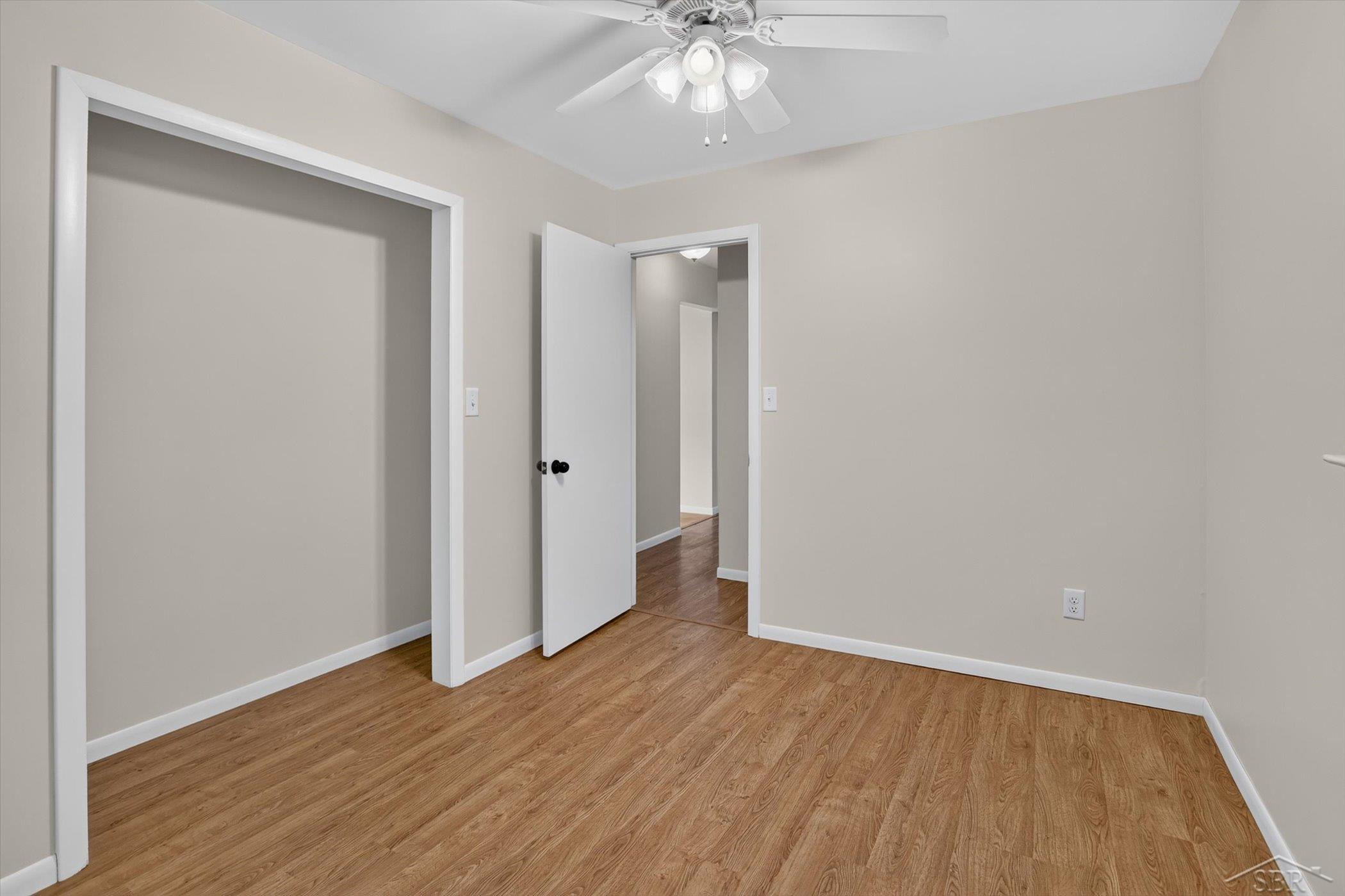 445 Henry Street Property Photo 22
