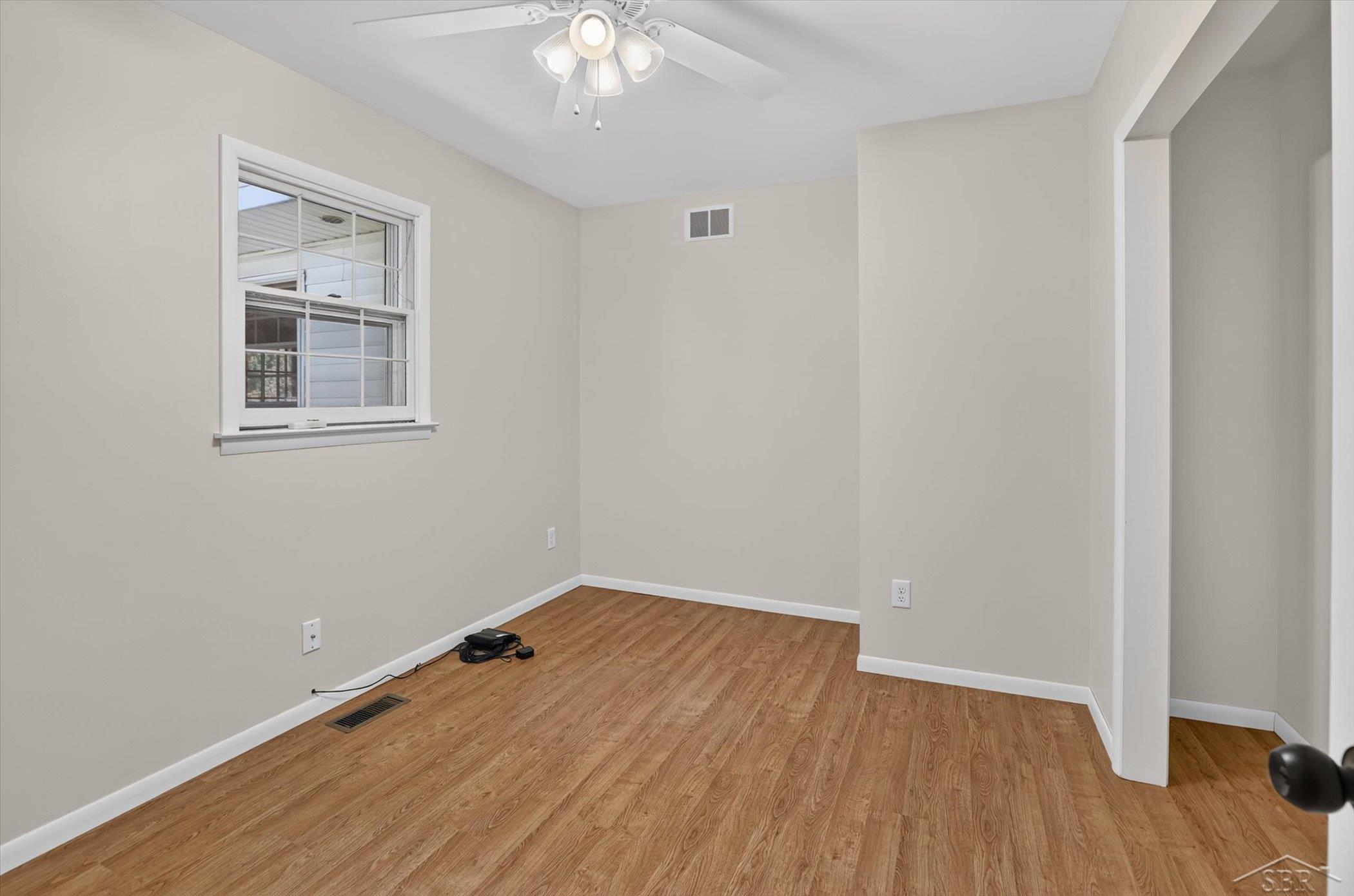 445 Henry Street Property Photo 23